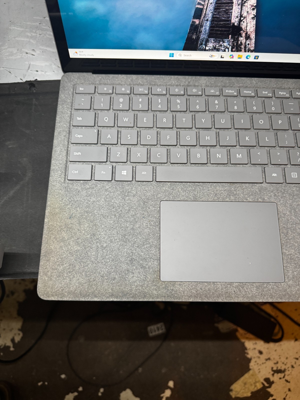 Microsoft Surface Laptop 2 1769 Core i5-8350U, 16GB RAM, 256GB SSD, Win11 #3612