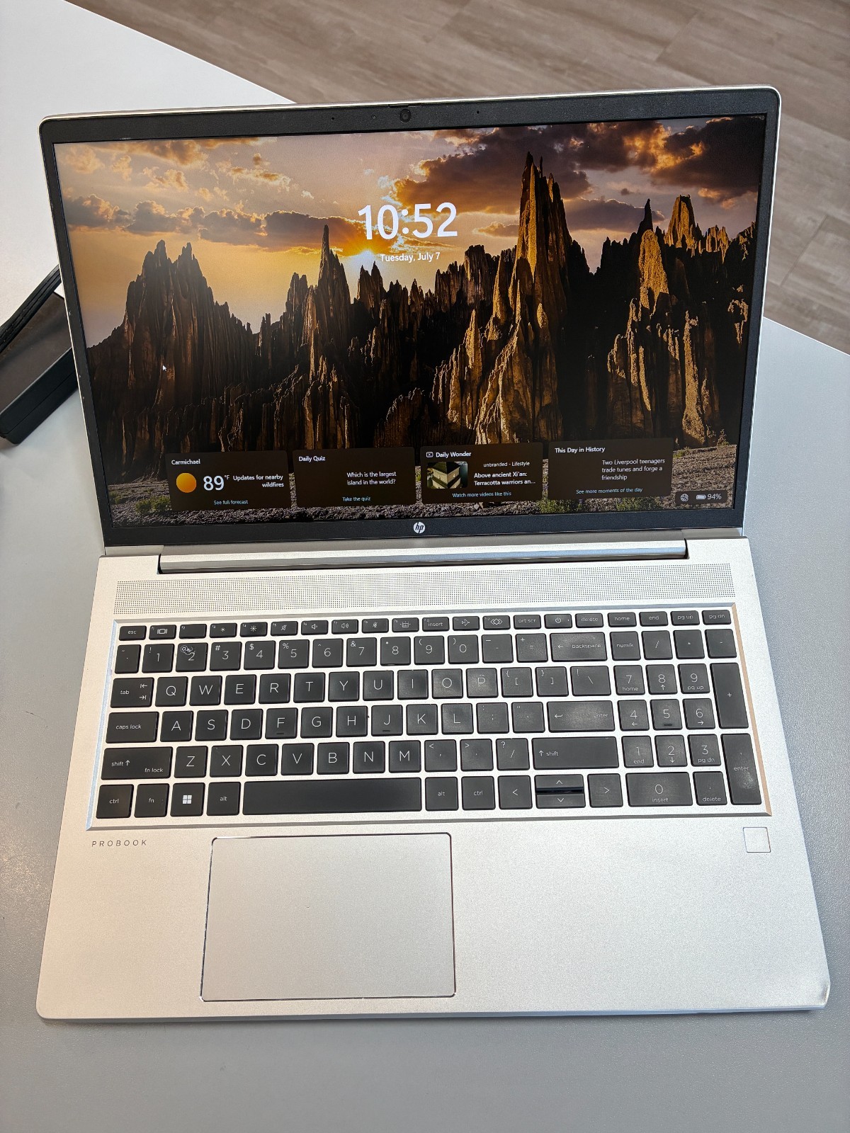HP ProBook 455 G10: 15.6″ / Ryzen 5 7530U / RAM 16Gb / SSD 512Gb / Win 11