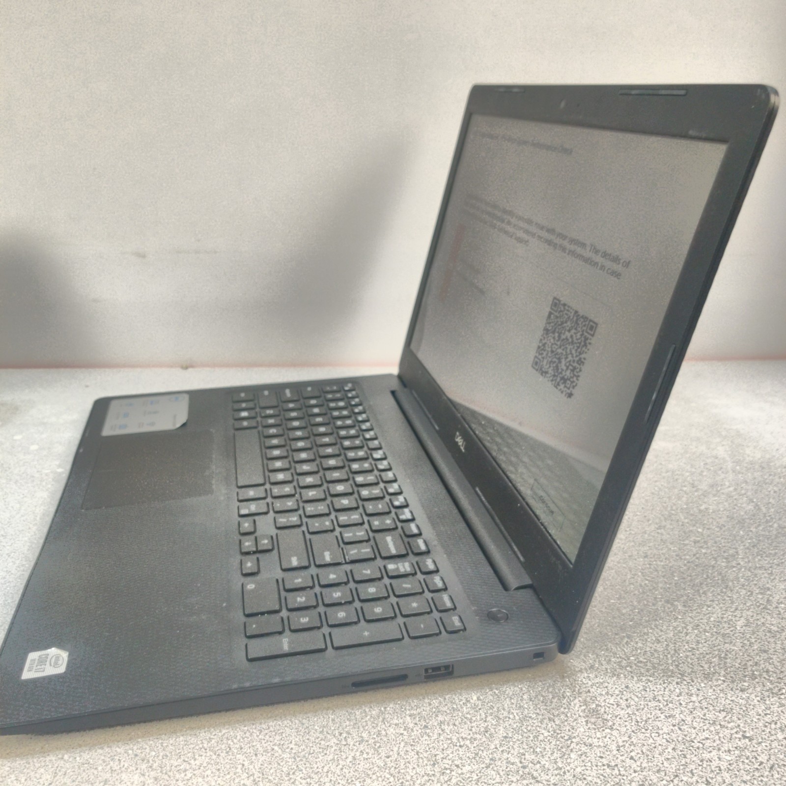 Dell Inspiron 3593 15.6″ i7-1065G7 12GB DDR4 NO SSD/OS/AC FOR PARTS BAD LCD