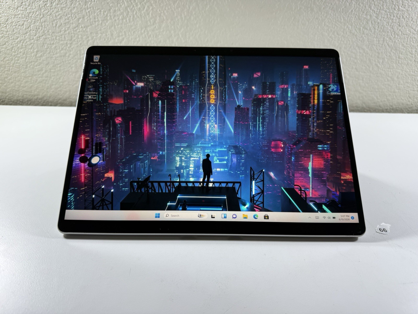 Microsoft Surface Pro 8 (1982) i5-1145G7 – 16GB RAM – 256GB 120Hz – Win 11 Pro