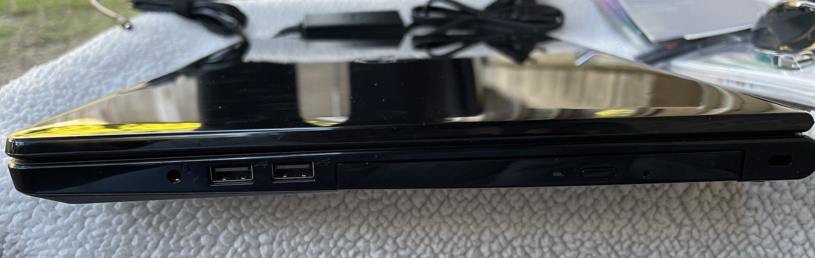 Dell Inspiron 15 5000 15.6in. (1TB, AMD A Series Quad-Core, 6GB) Notebook/Laptop