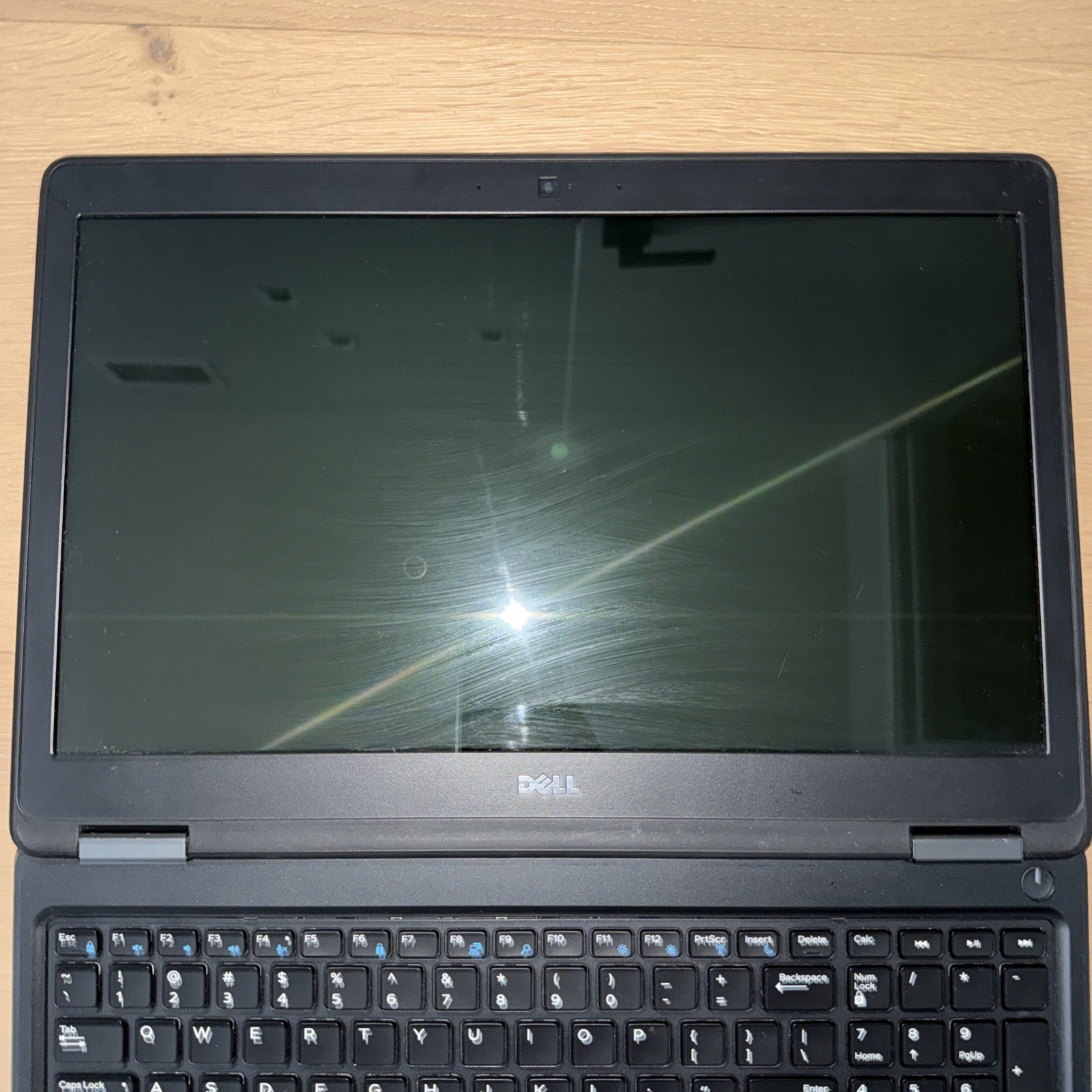 Dell Latitude E5550 Intel Core I5-5200U 2.2GHz, No RAM, No HD, No Battery