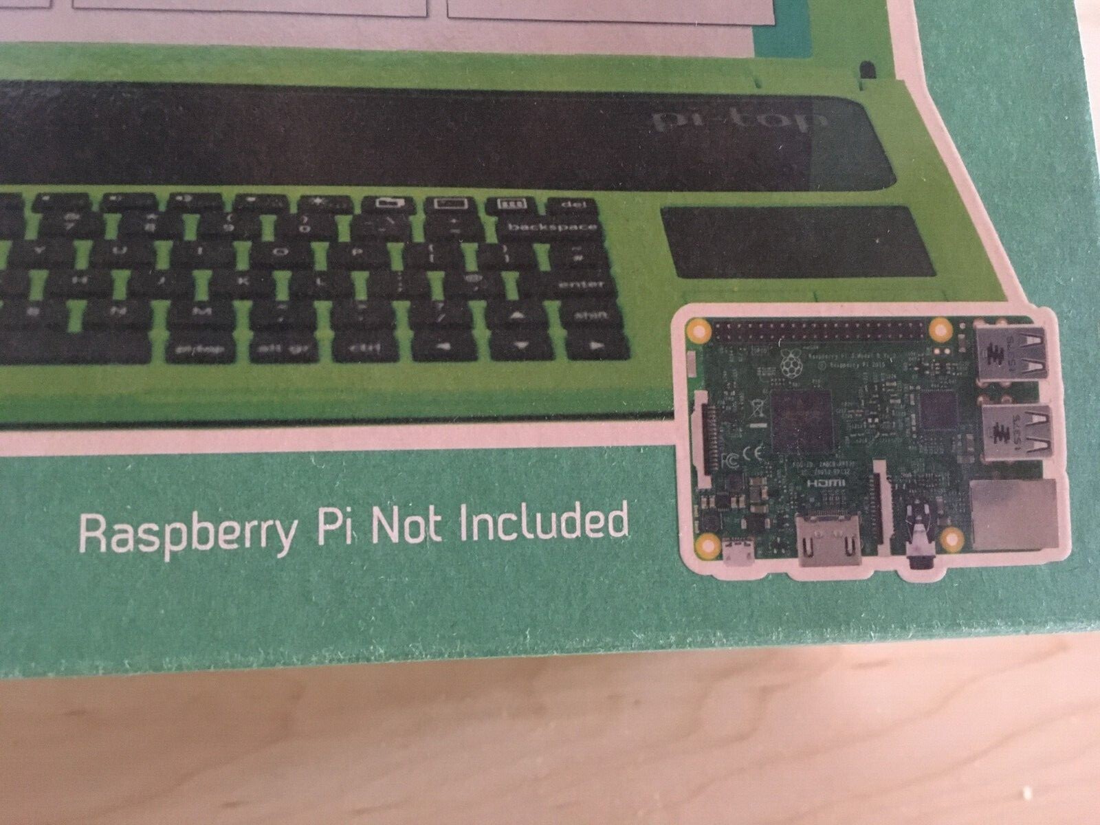 Pi-Top Laptop Development Kit, Keyboard – Green – USA 13.3in, PiTop Hub, & more!