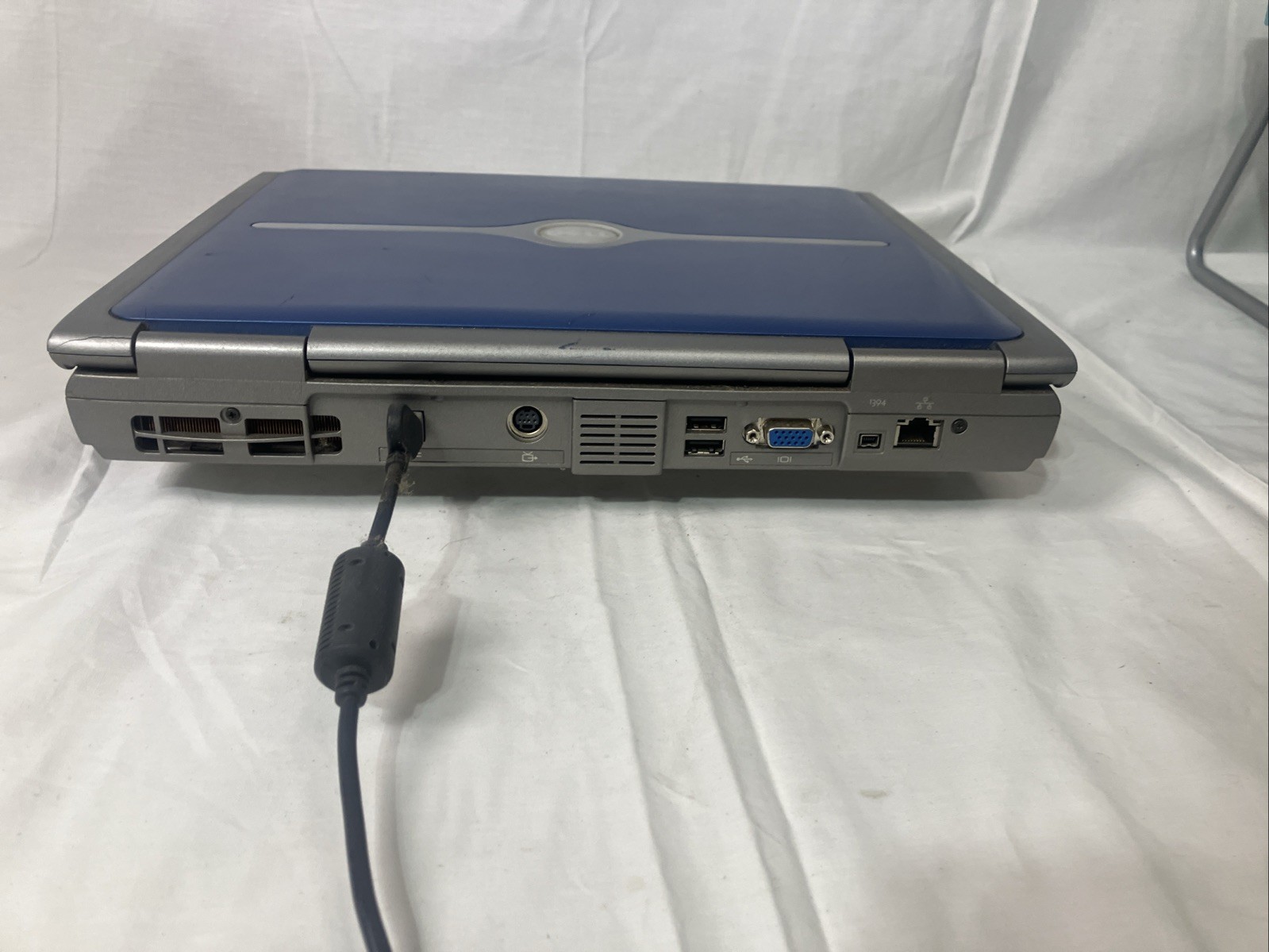 2002 Dell Inspiron 5100 14.1″ Laptop Pentium 4 2.53GHz 30GB Windows XP