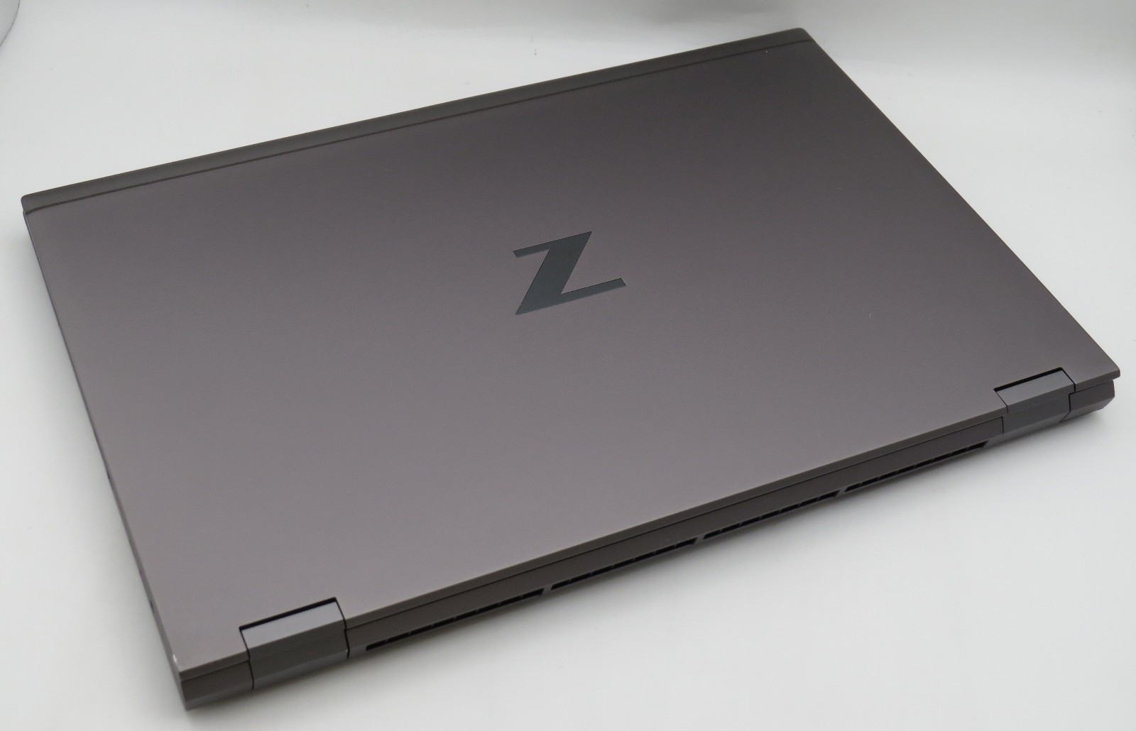 HP ZBook Fury 17 G7 | i7-10850H @2.7 | 32GB/512GB | RTX 3000m | Win 11 | No AC