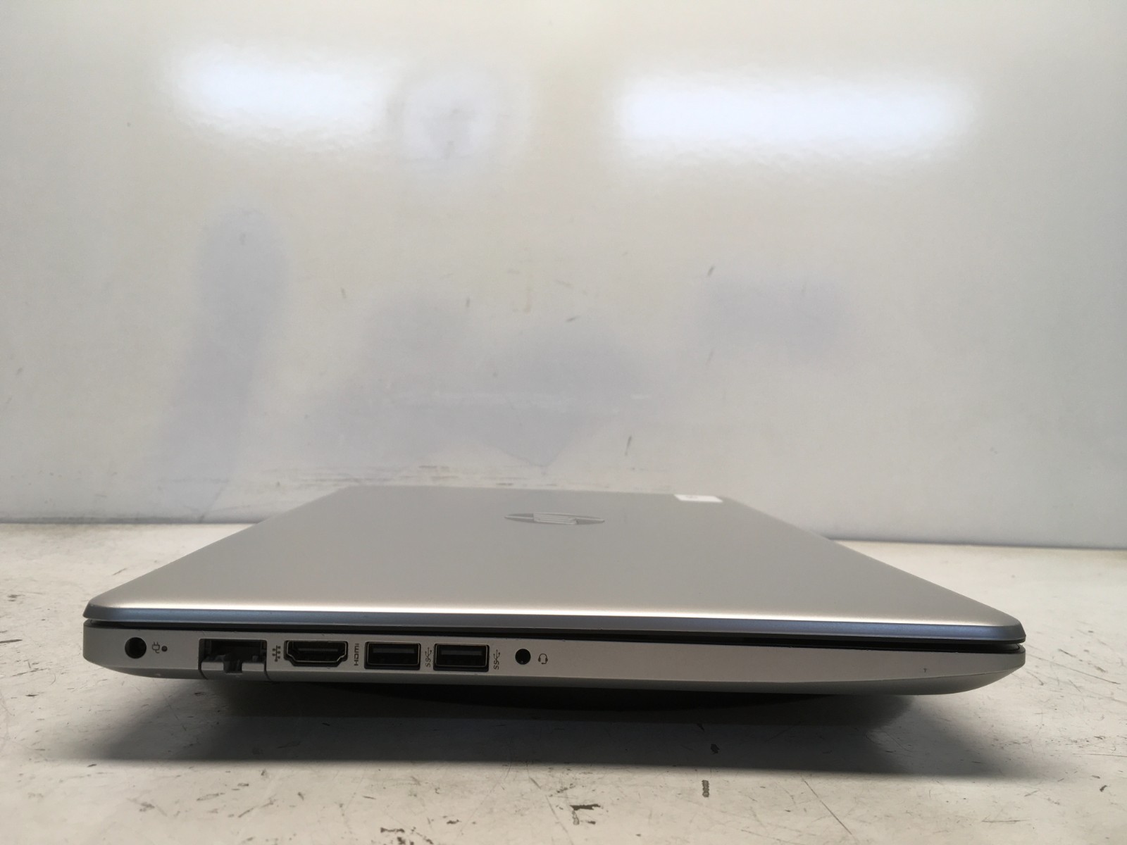 HP 15T-DA000 Intel i7-8550U 1.8GHz 16 GB NO HDD
