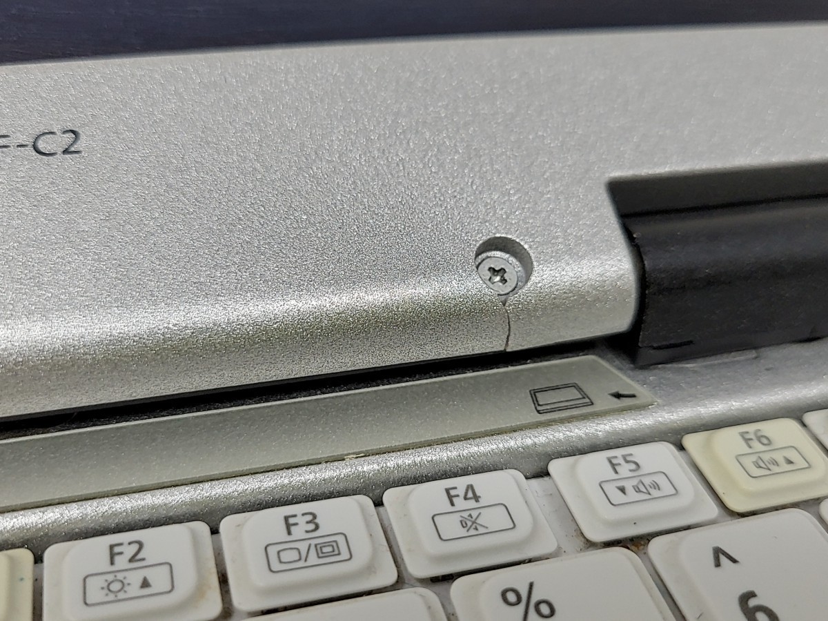 PANASONIC CF-C2CCAZFCM Rugged Laptop Intel I5-4300U 8GB SEE NOTES