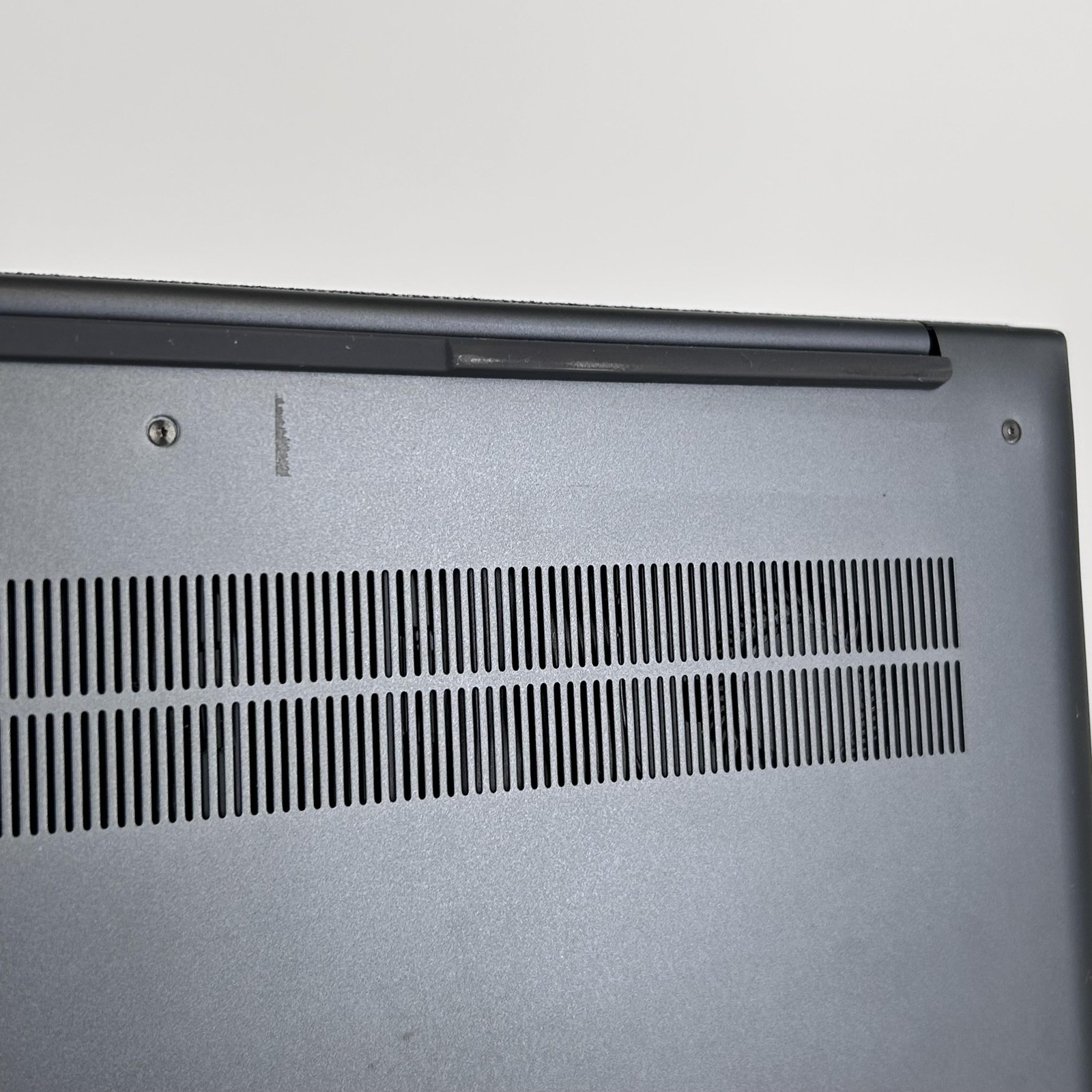 Lenovo IdeaPad Slim 7 14 FHD TOUCH i7-1165G7 2.80GHz 16GB 1TB SSD CRACKED SCREEN