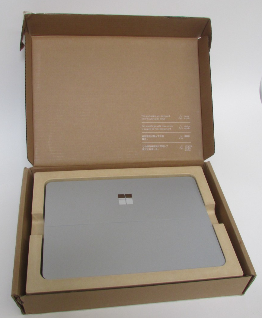 Surface Laptop studio 14.4 Core i7-11370H@3.30 GHZ 32GB RAM 1TB SSD(No Battery)