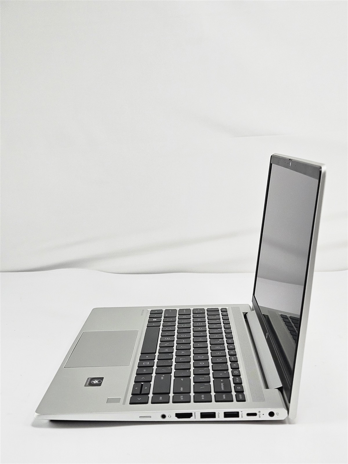 HP ProBook 445 G9 Ryzen 5 5625U 16GB RAM 512GB SDD 14″ Win11 Home AMD Radeon