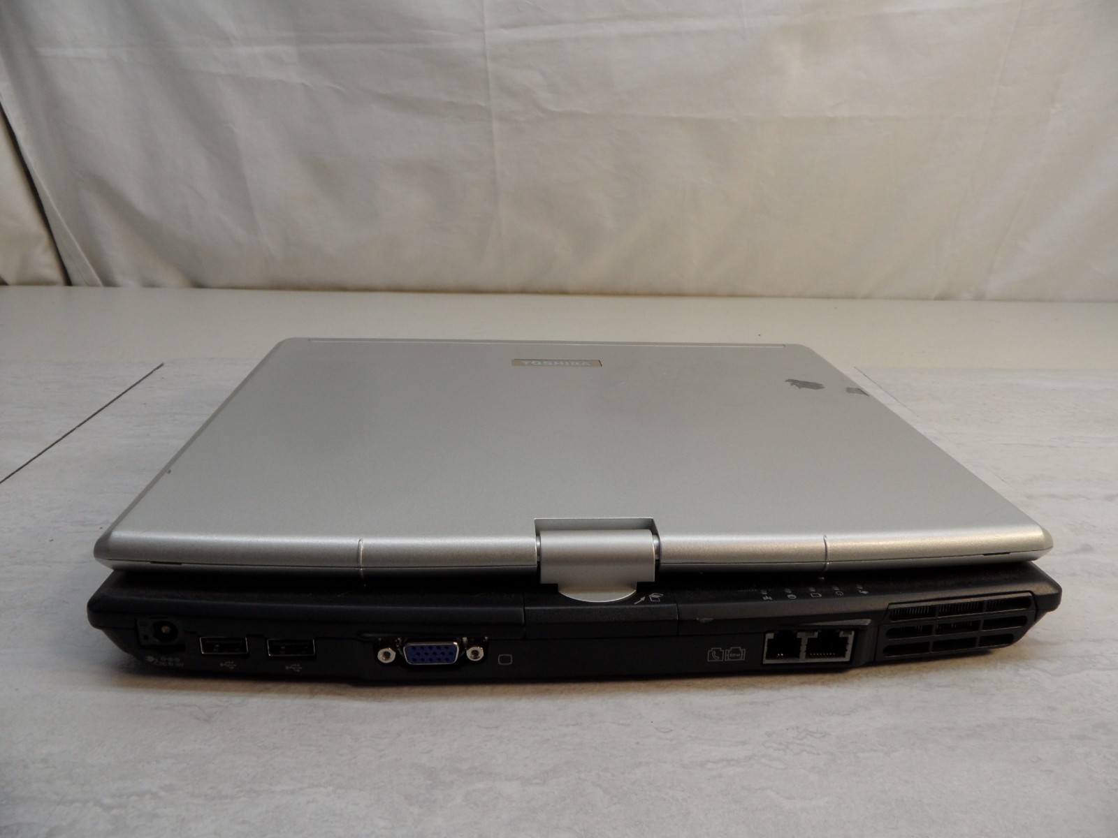Toshiba Portege M200 PPM20U-004JD4 Parts Laptop 1.7Ghz No Hd Post Bios