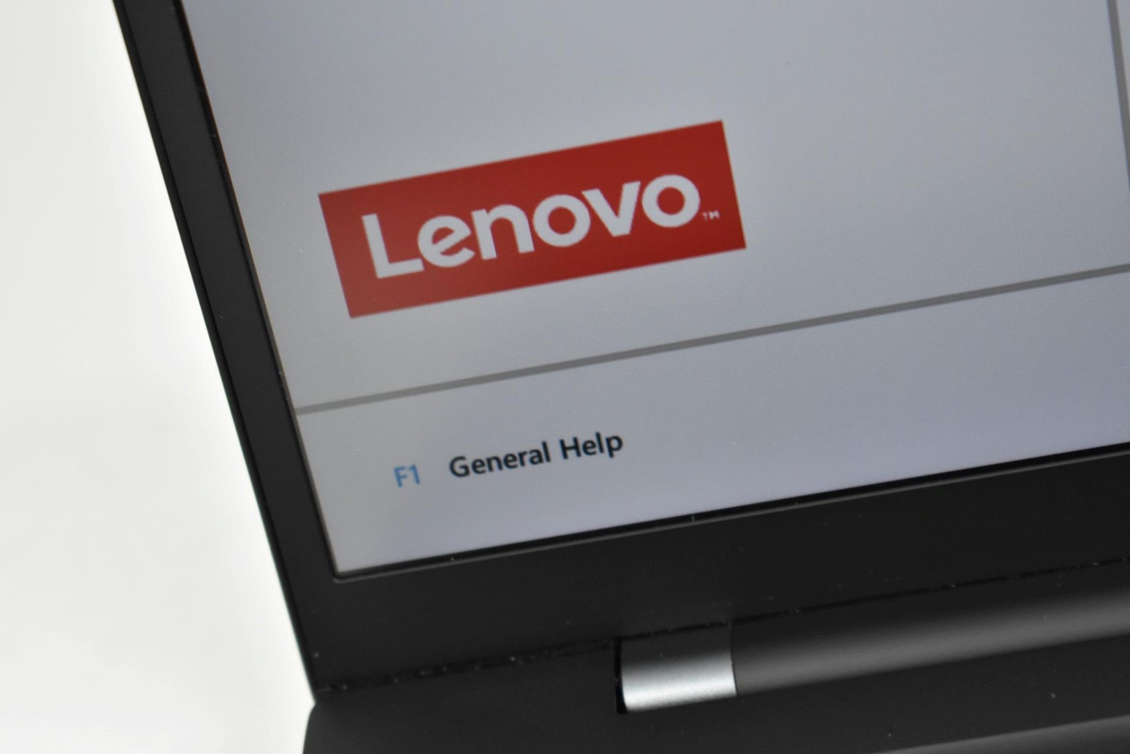 Lenovo ThinkPad X1 Carbon Gen 9 Touch i7-1185G7 3.0GHz 16GB 512GB SSD No OS *See