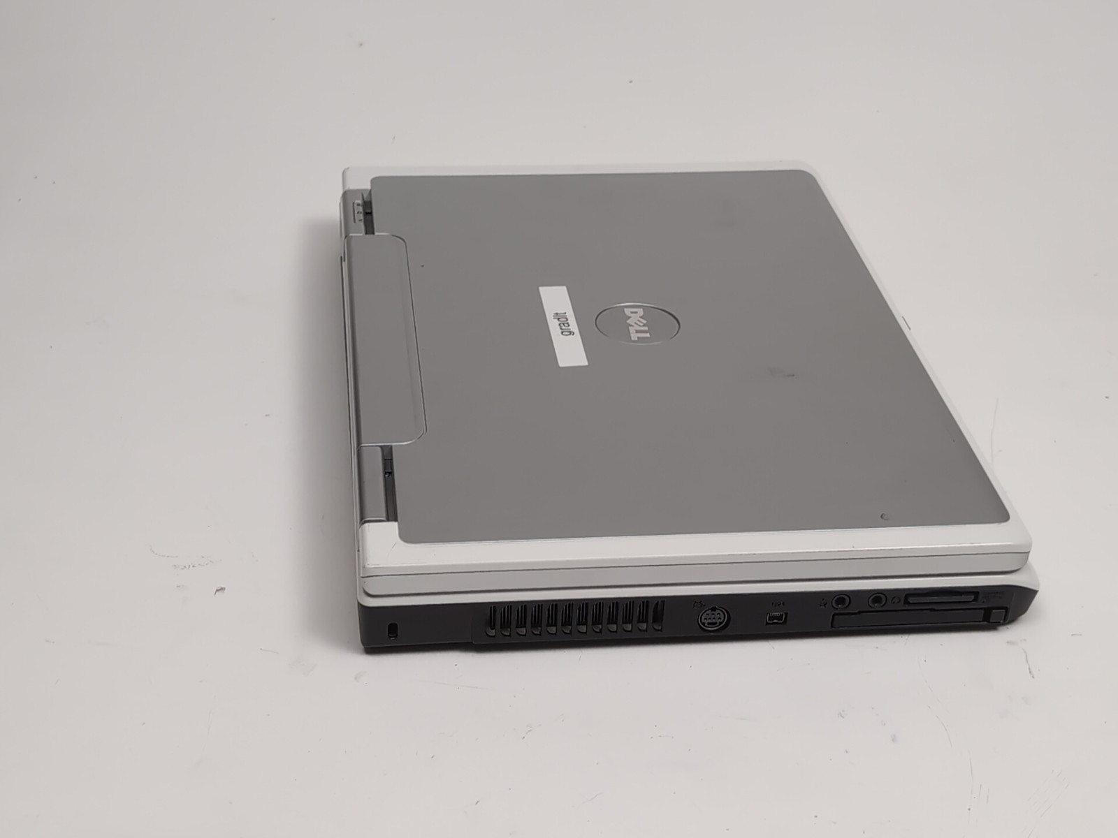 Dell Inspiron 630m Pentium M Centrino 2GHZ 1GB DDR3 RAM No HDD No OS No Power