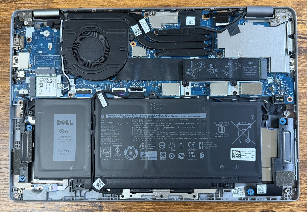 Dell Latitude 5320 Intel(R) Core(TM) i7-1185G7 16 GB RAM 256 GB SSD 13.3″