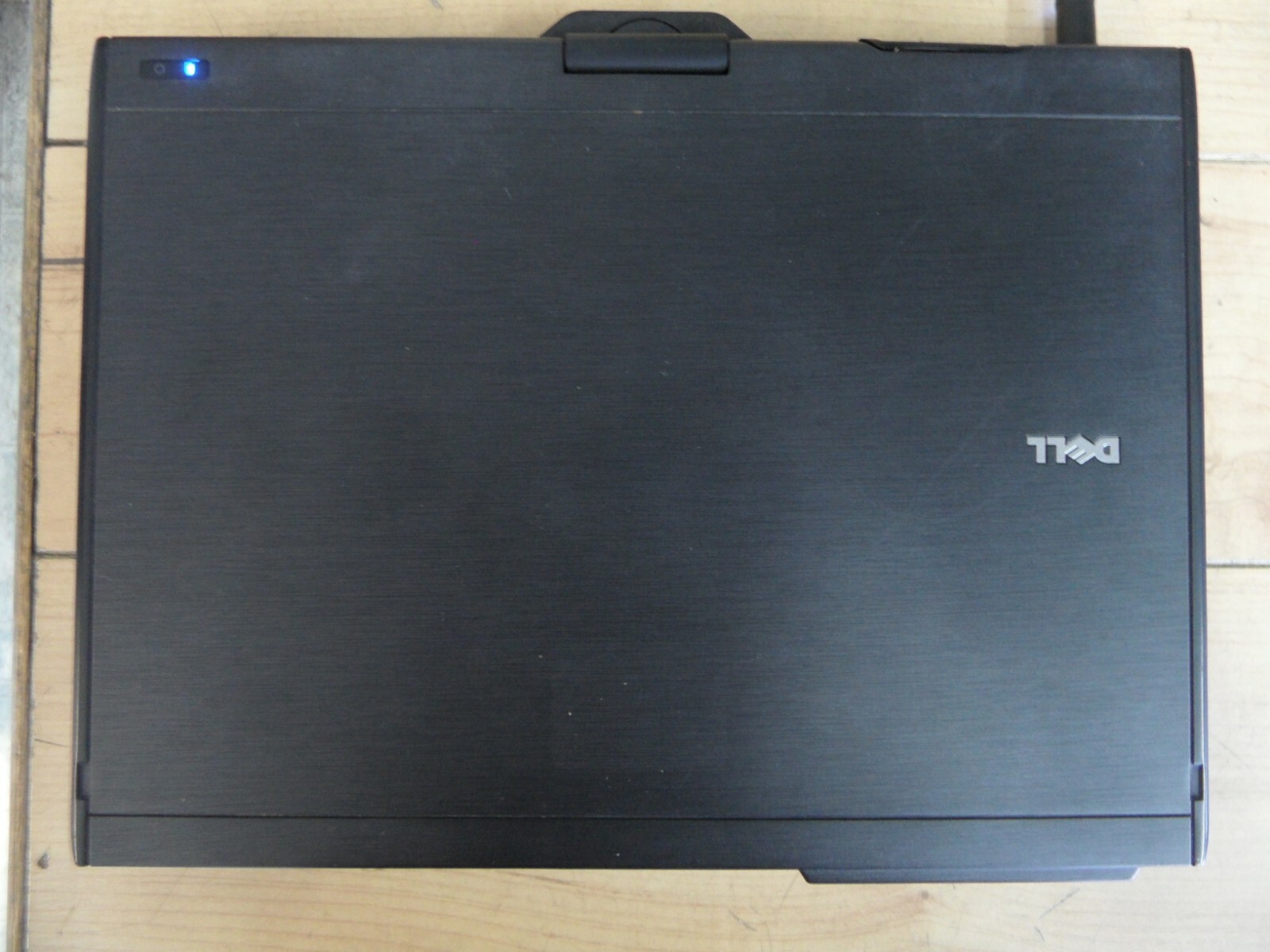 Dell Latitude XT2 Laptop 4 Parts Booted Windows Hard Drive Wiped *