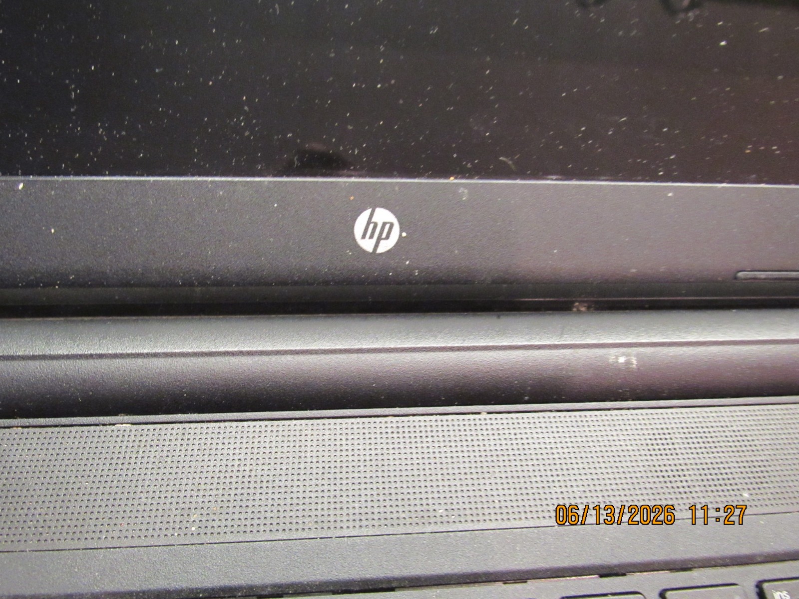 HP computer for parts No OS,No HD, No HD caddy, No charger, 4gb ram GOOD screen
