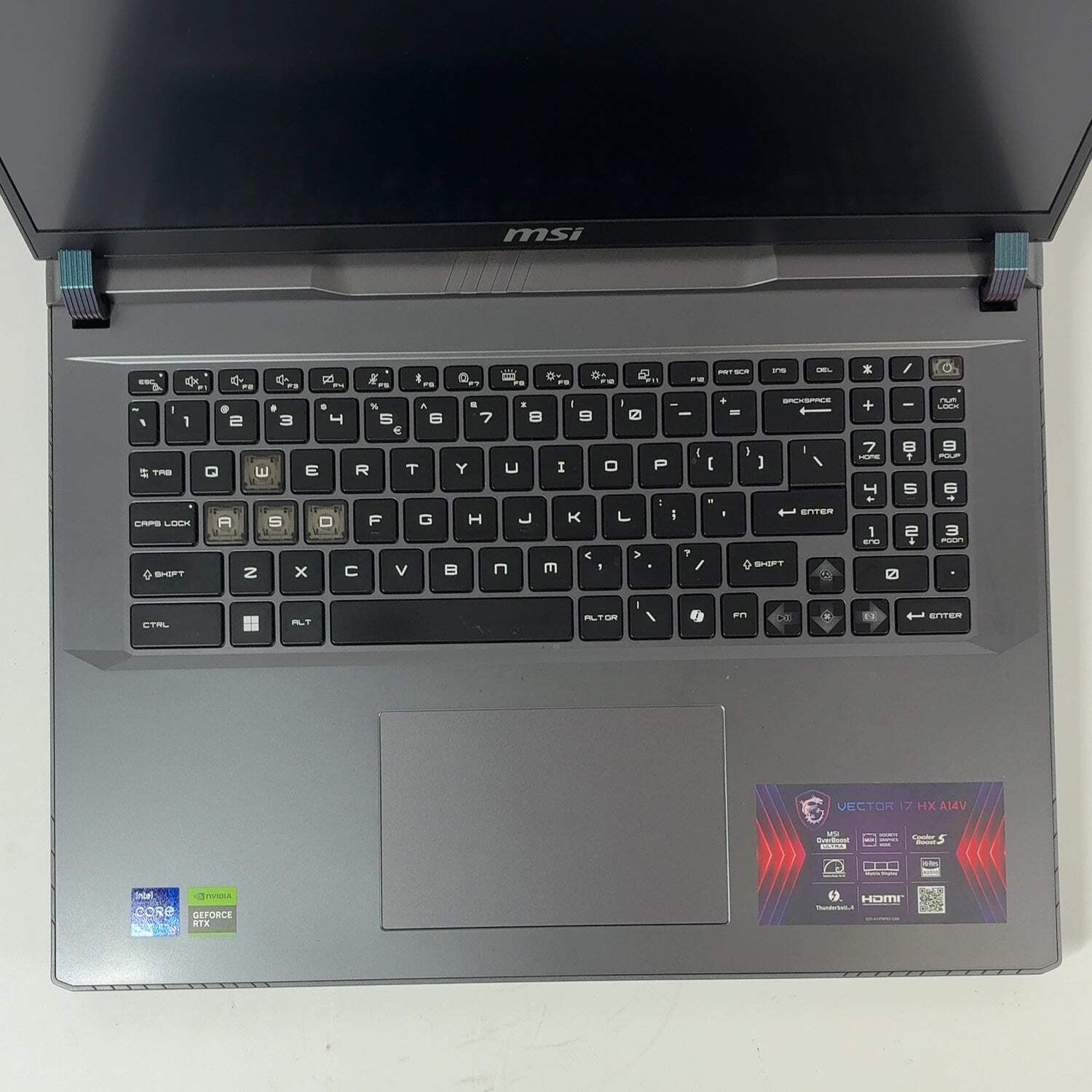 MSI Vector 17 HX A14VGG 17″ i9-14900HX 2.2GHz 32GB RAM 1TB SSD GeForce RTX 4070