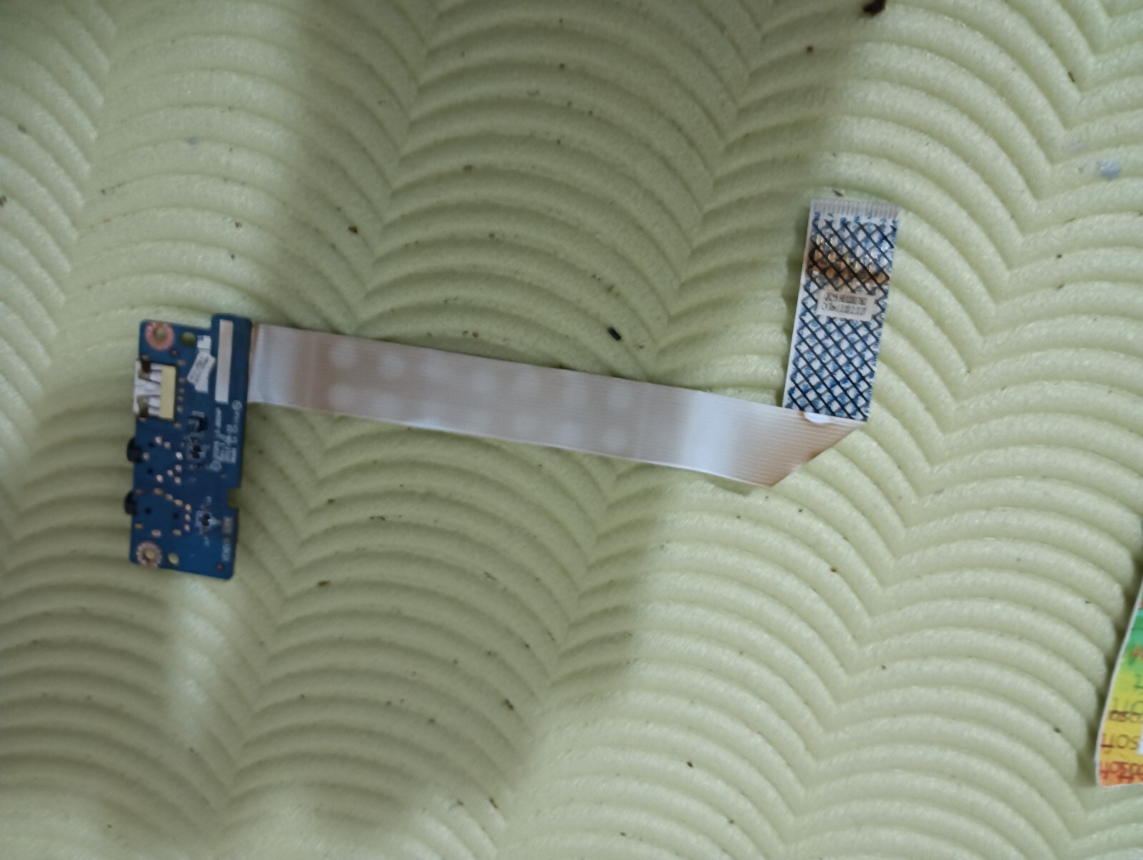 Lenovo Y500 USB CARD WITH FLAT