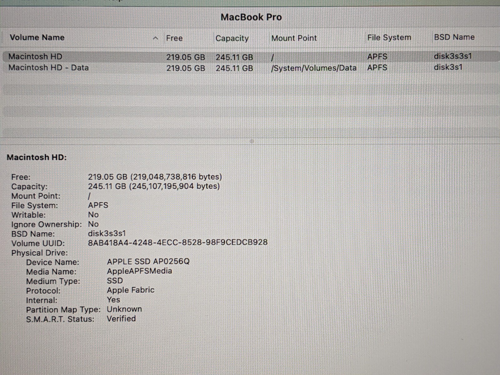 Apple MacBook Pro (2020) 13.3″ A2338 M1 8CPU/8GPU 3.2GHz 8GB 256GB MYDA2LL/A +PA