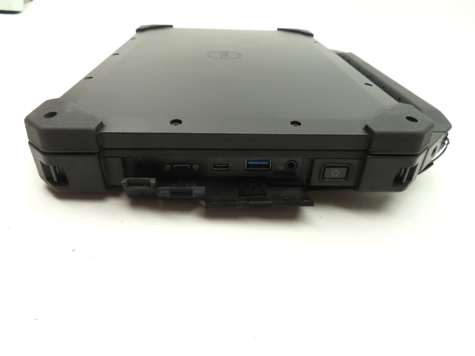 Dell Latitude 7212 Rugged Extreme 11.6″ Touch Intel i5-8350U 8GB RAM 256GB SSD