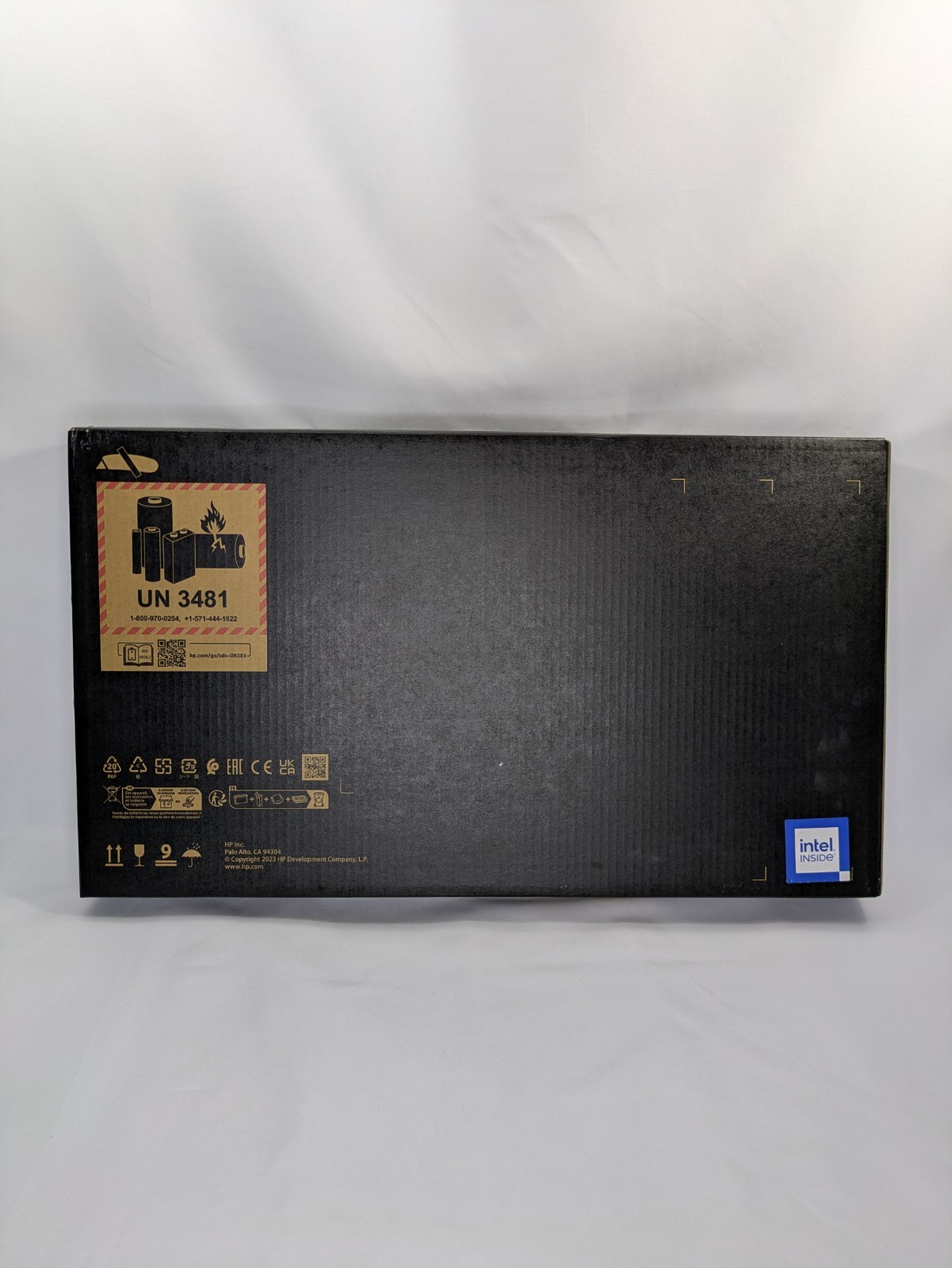 *NEW-IN-BOX* HP Victus Gaming Laptop Intel i7 GeForce RTX 4060 32GB DDR5 1TB SSD