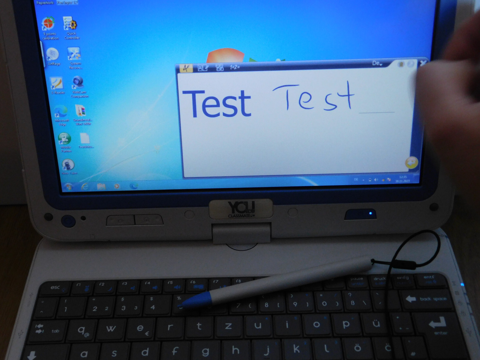 10.1″ Convertible Tablet Laptop Notebook 2×1.6GHz 320GB 2GB Win 7 Pro WiFi HDMI