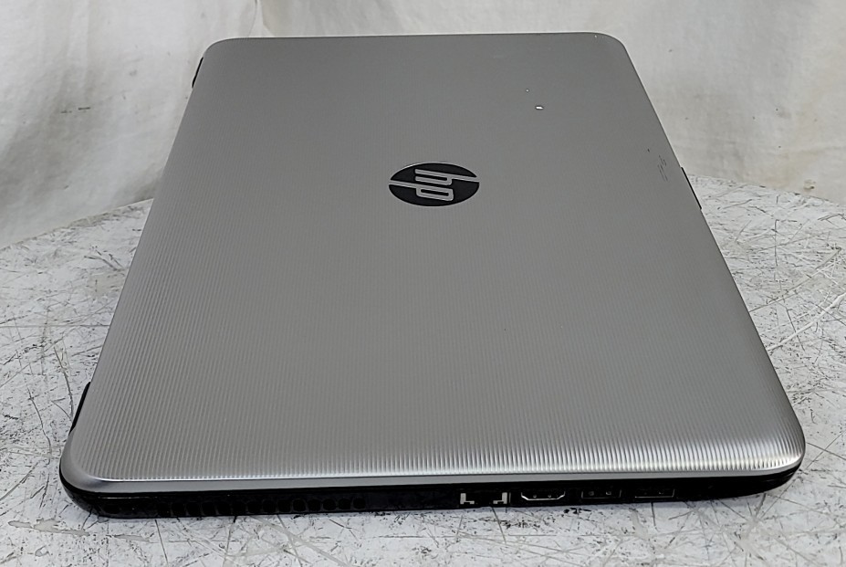 HP Notebook 15-ba113cl X7T77UA-ABA Laptop AMD A10-9600P 8GB 128GB SEE NOTES