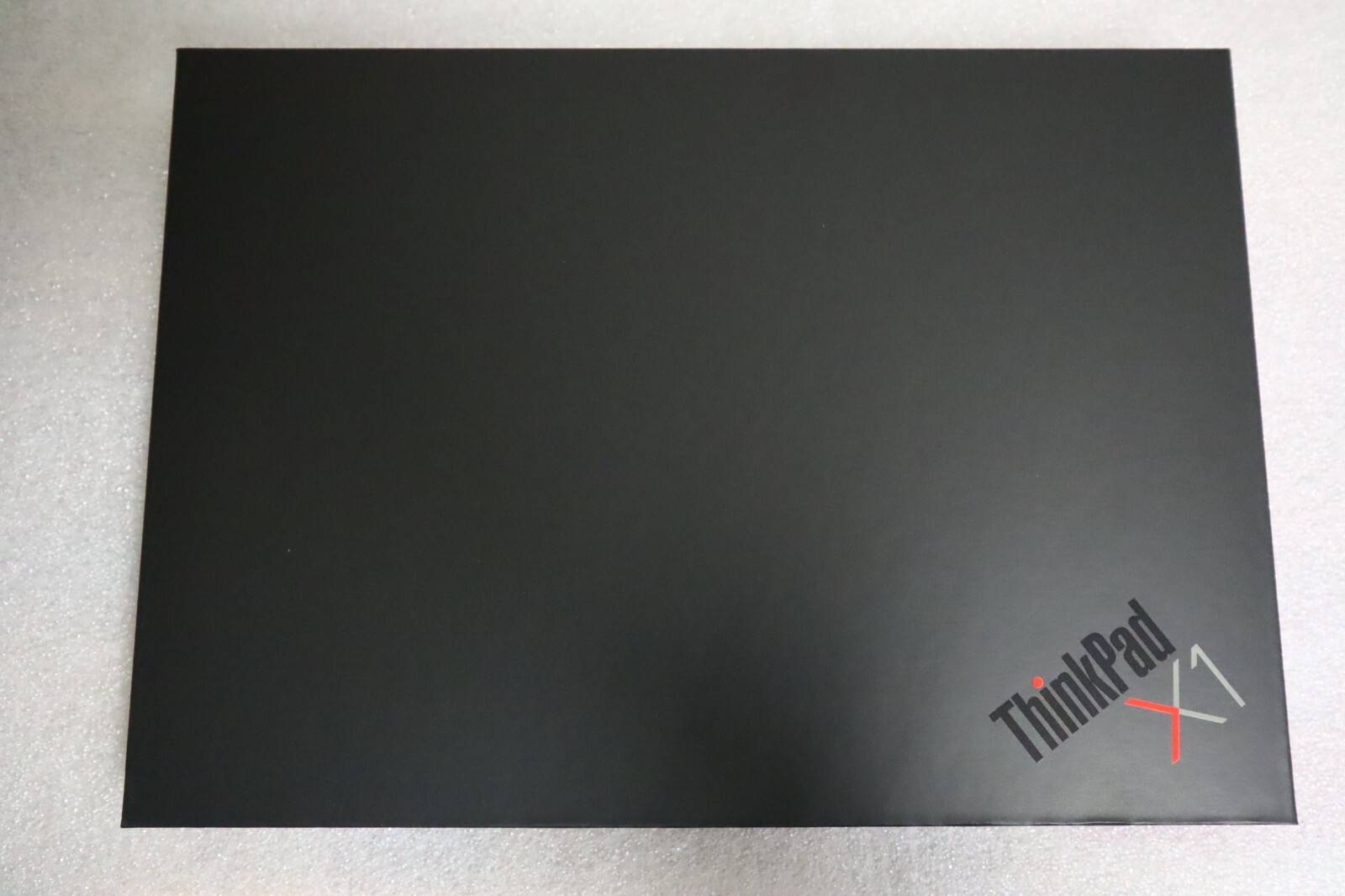 4TB SSD/32GB SWISS SWISS LENOVO THINKPAD X1 CARBON G9 TOUCH i7-1165G7 GAR