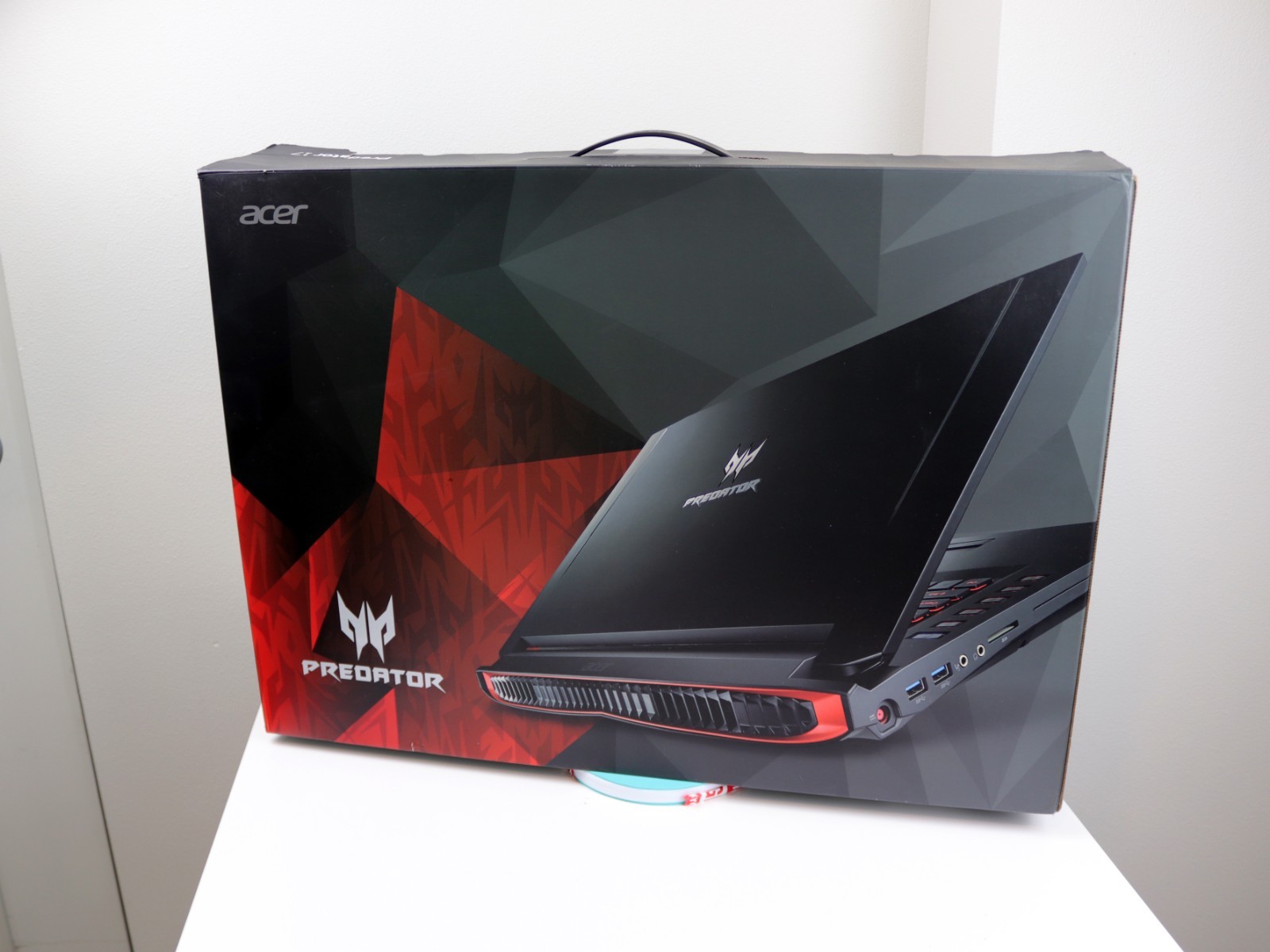 Acer Predator 17.3 G5-793 i7-6700HQ NVIDIA GTX 1060 16GB RAM 256GB SSD + 1TB HDD
