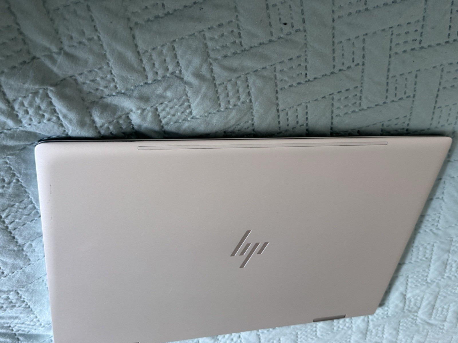 HP Envy x360 15.6″ Touch 2-in-1 Laptop i5-8250U 12GB RAM 1TB HD Win 10