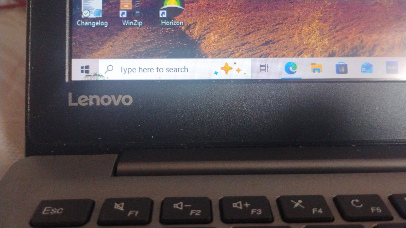 Lenovo 100e 11.6″ HD N3350 1.1GHz 4GB RAM 64GB eMMC Win 10