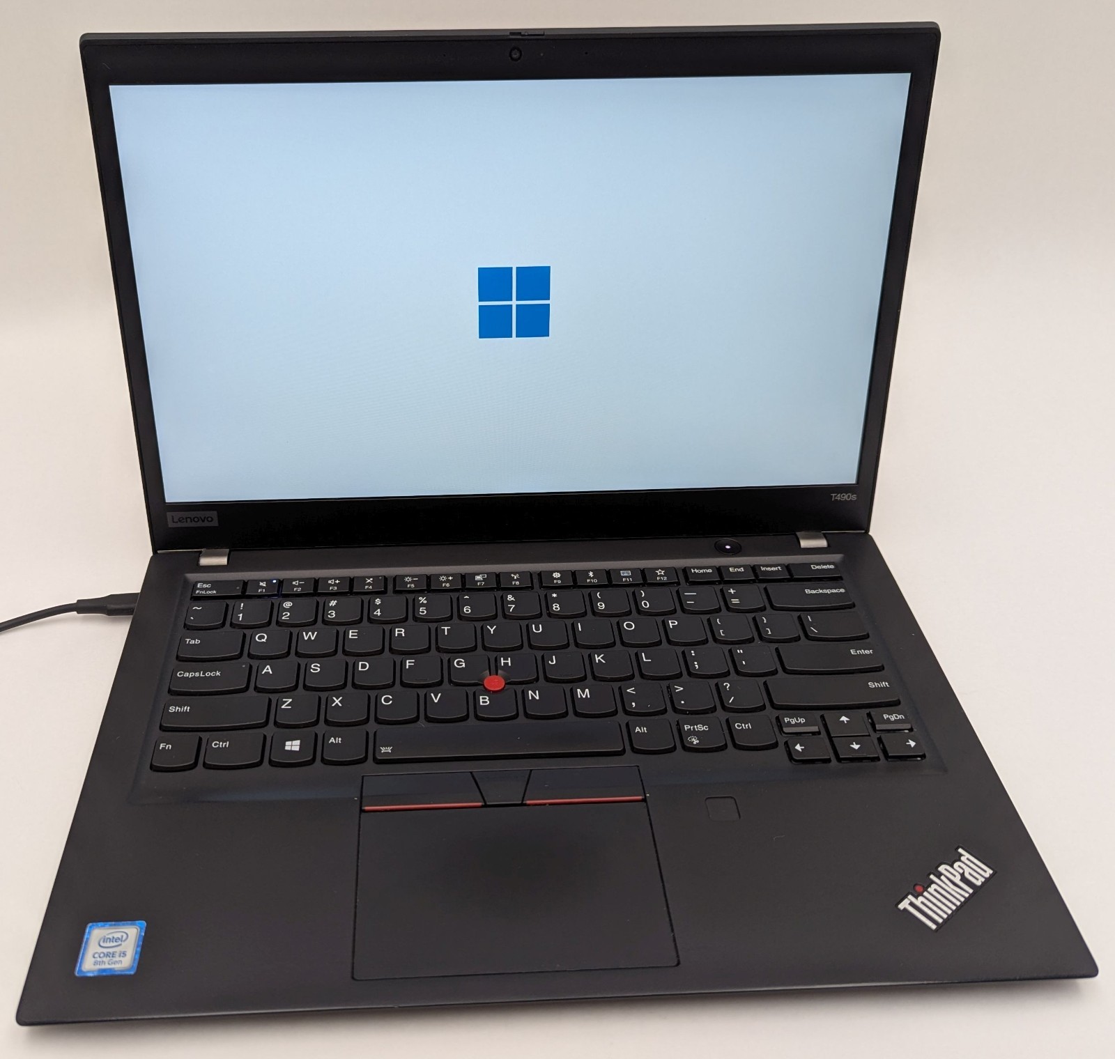 Lenovo ThinkPad T490s 14″ Laptop i5-8265U 1.60GHz 8 GB RAM 256GB SSD Win 11 Pro