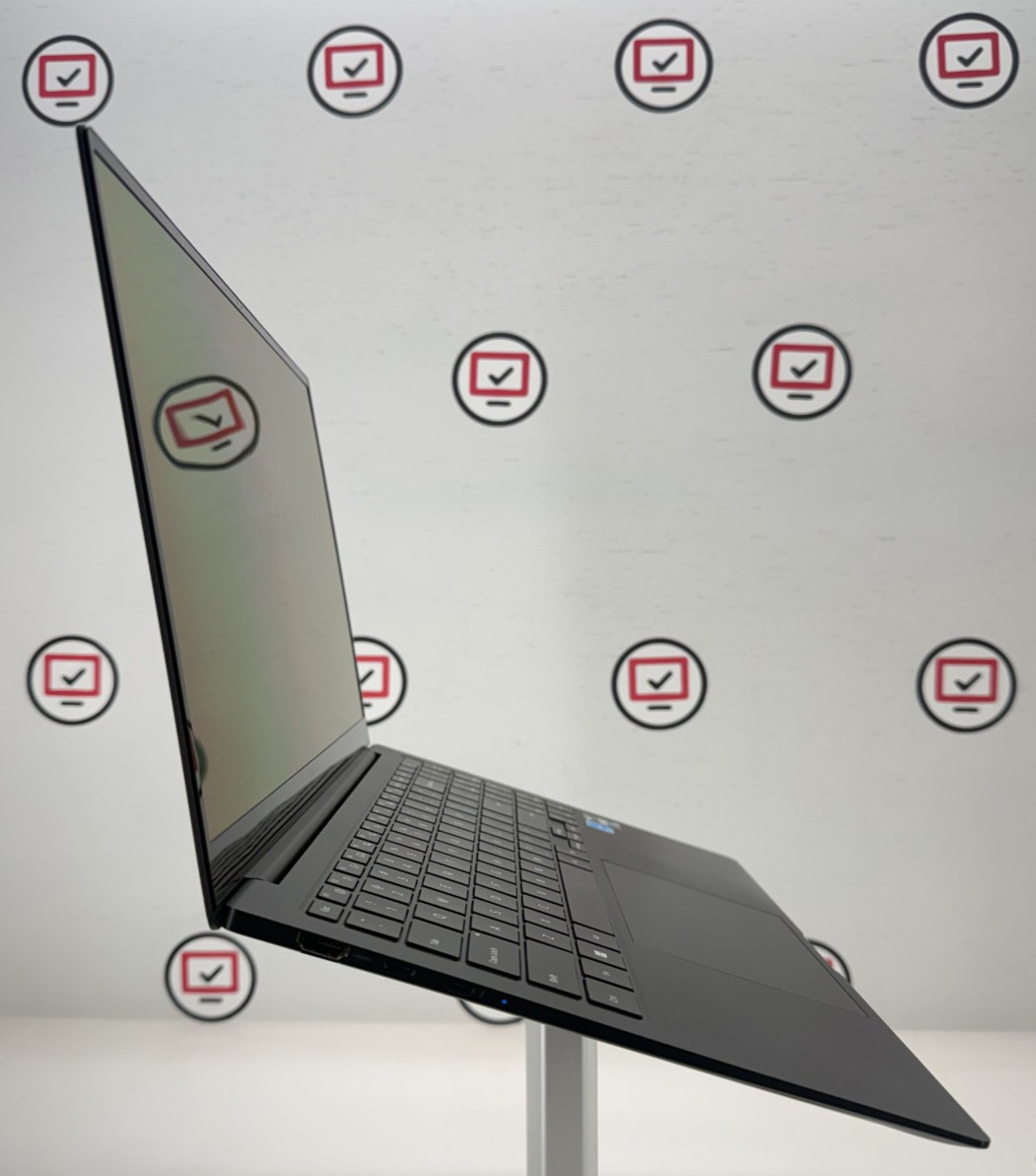 Samsung Galaxy Book2 Pro 15″ i7‑1260P 16 GB 512 GB SSD Graphite 2022