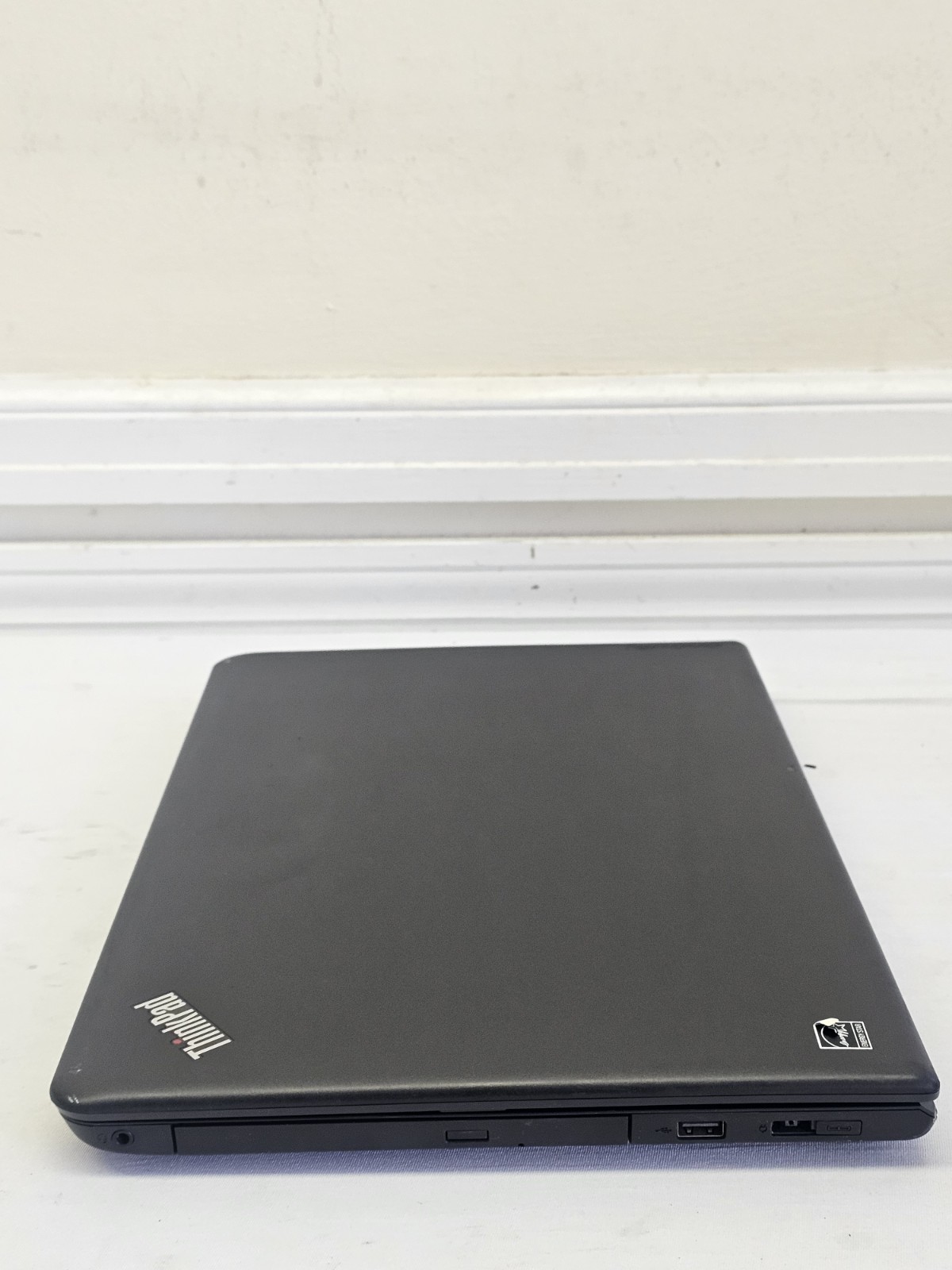 Lenovo ThinkPad E555 Laptop – AMD A6-7000 Radeon – 8GB RAM – Parts/Repair – READ