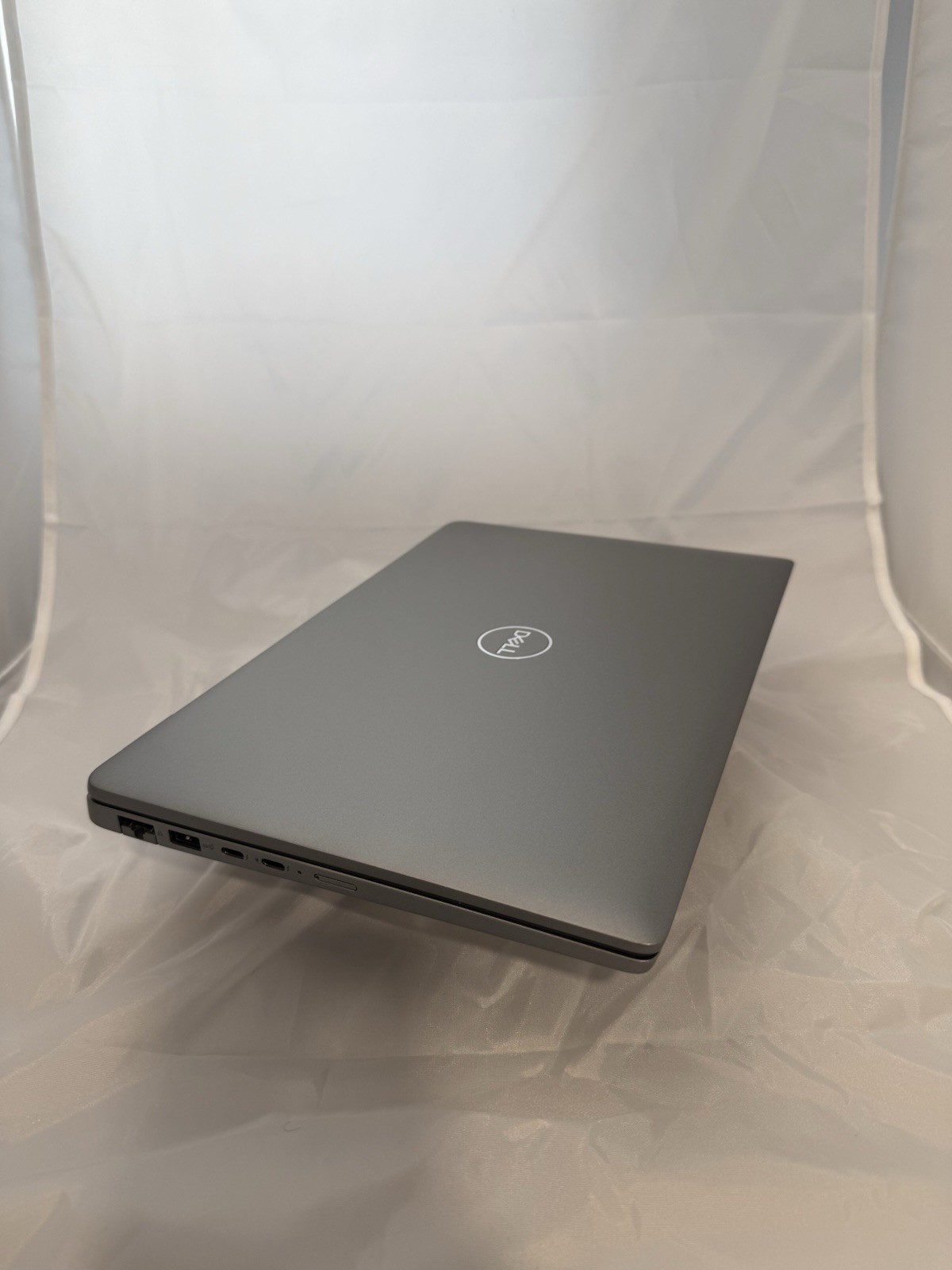 Dell Latitude 5450 14″ Ultra 7 155U 16GB RAM 512GB SSD Win 11 Pro Warranty 2028