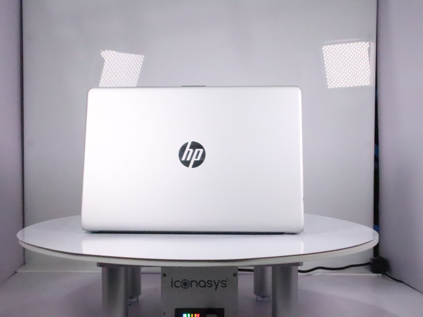 HP Laptop 15-dw3015cl 15.6″ Core i5-1135G7 8GB RAM 256GB Windows 11 Pro W/AC