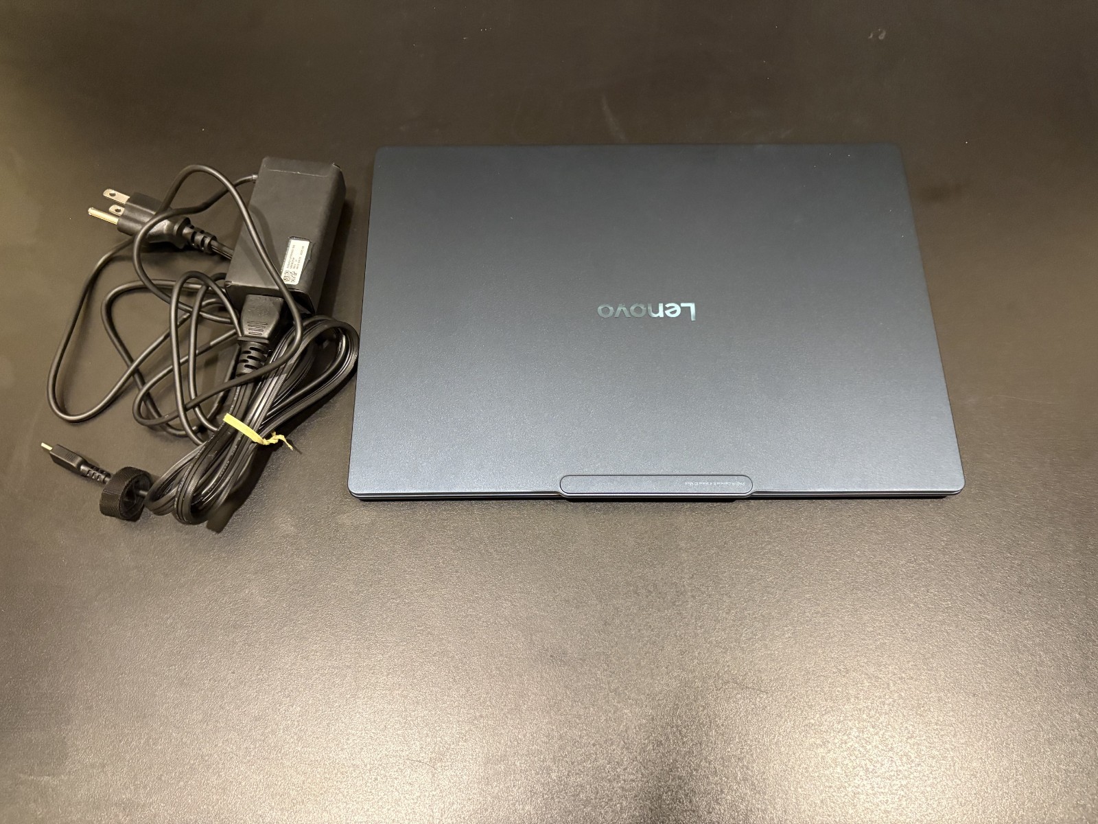 Lenovo Yoga Slim 7x 14.5″ 3K OLED Touch Snapdragon X Elite 32GB 1TB Blue