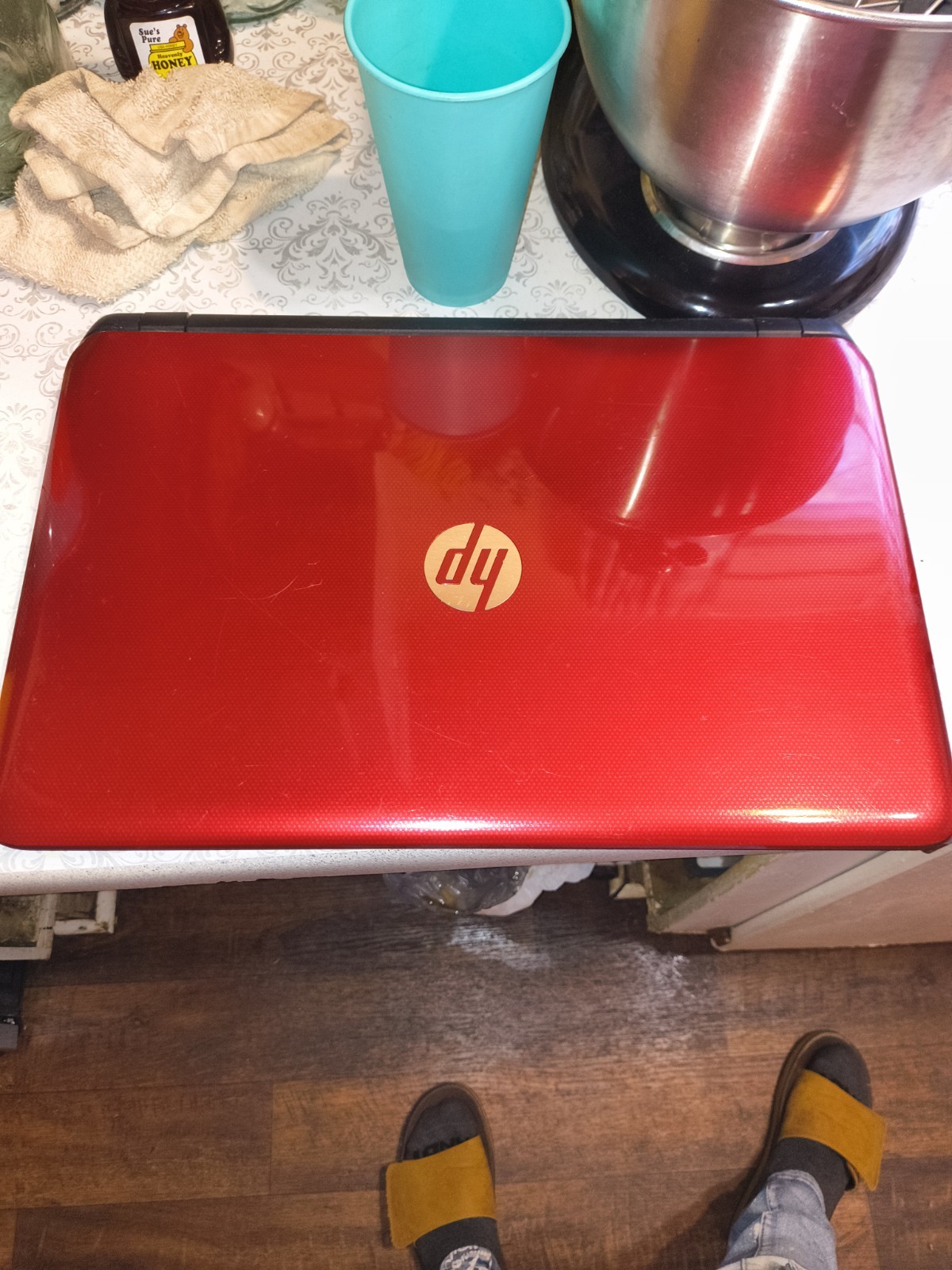 HP Notebook 15 Laptop – Pentium N3540 – 4GB RAM – 500GB HDD – BAD BATT – WIN 10