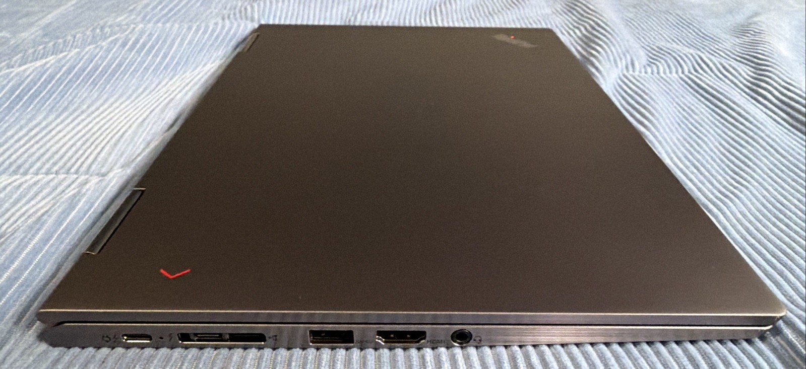 Lenovo ThinkPad X1 Yoga Gen 4, 16GB RAM, 512GB SSD, i7-8565U