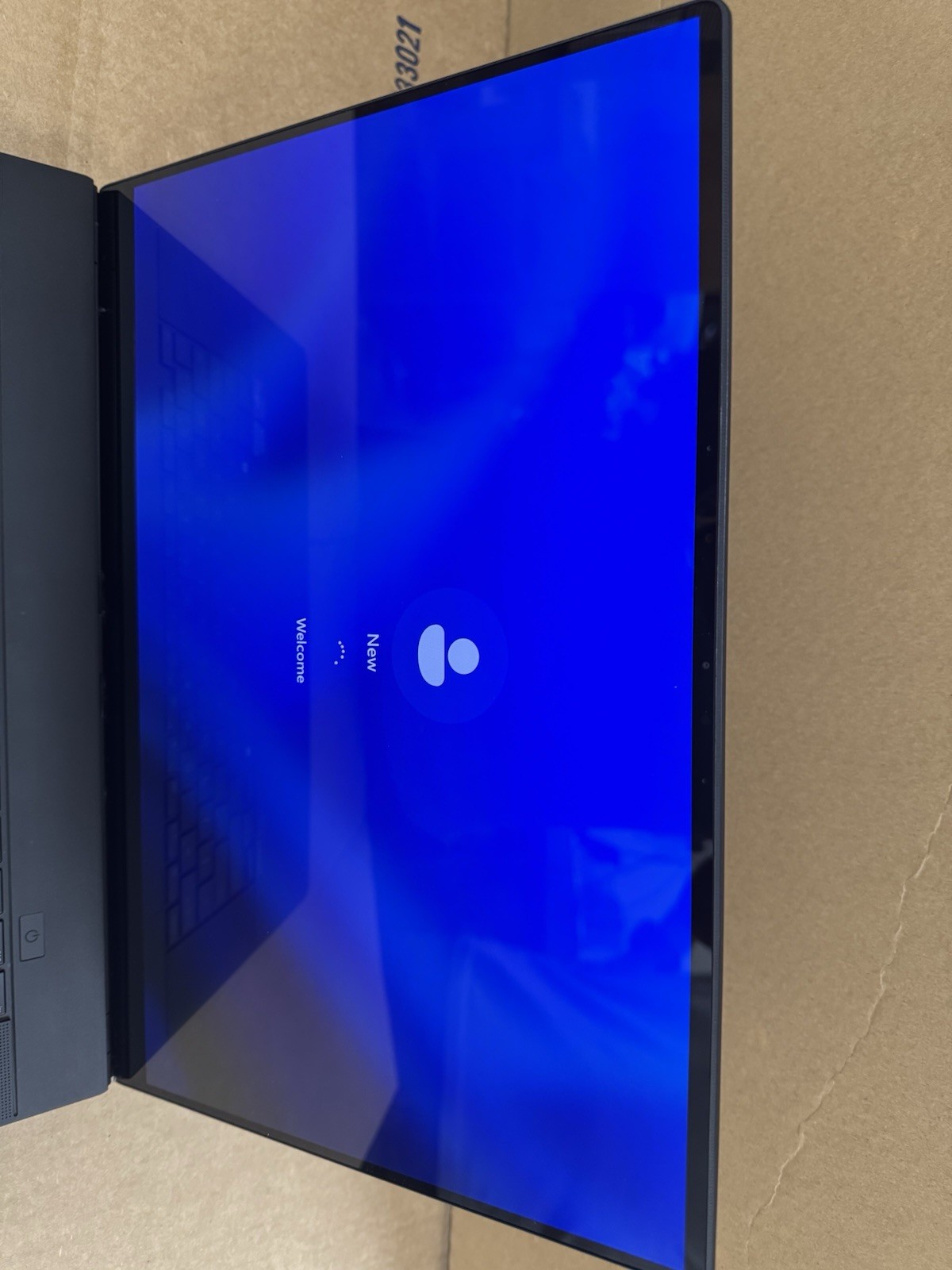 ASUS ProArt P16 H7606WV, 16” OLED touchscreen, 32GB/1TB -EXCELLENT