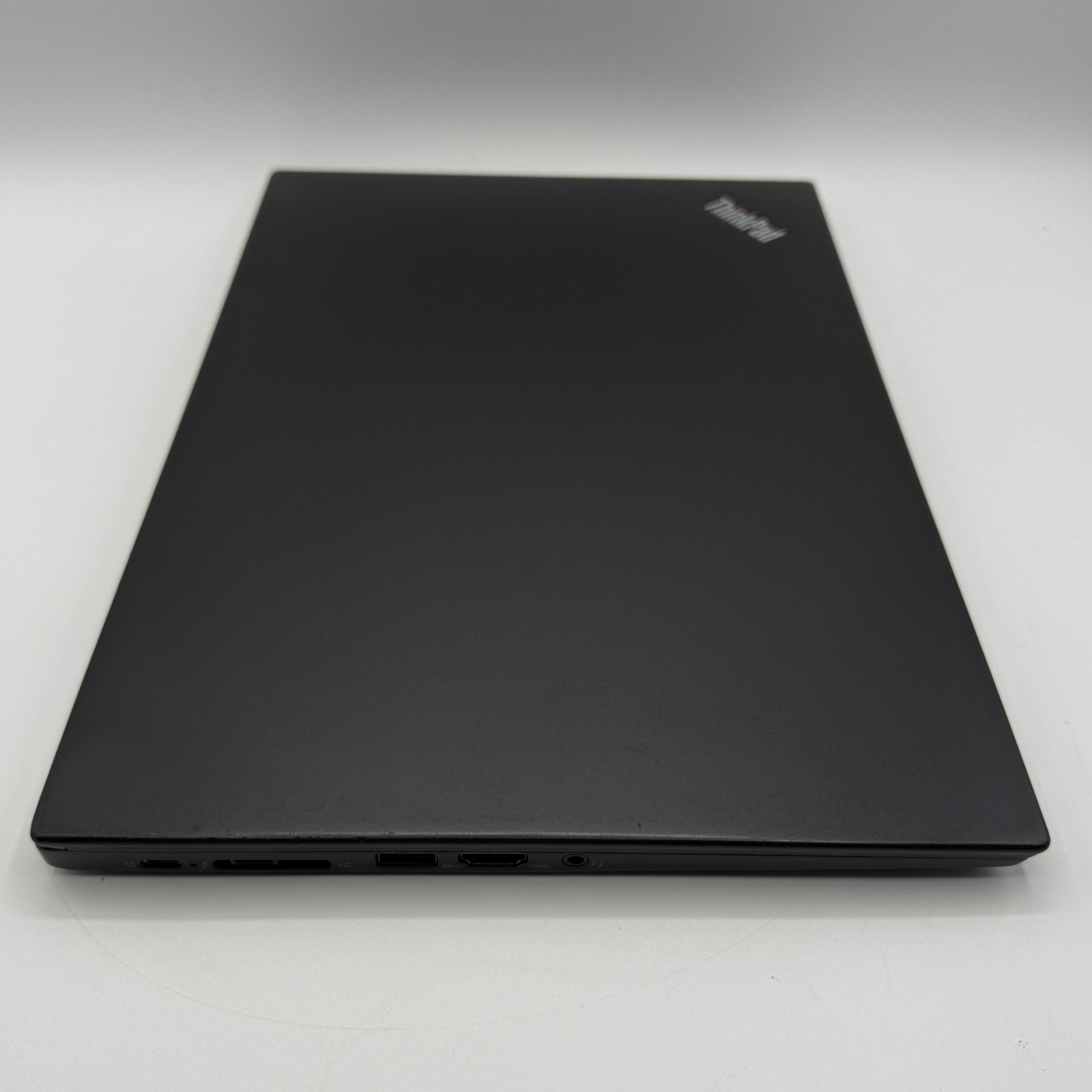 Lenovo ThinkPad T490s 14″ i5-8265U 16GB RAM 256GB SSD Win11 Pro Fingerprin Fair