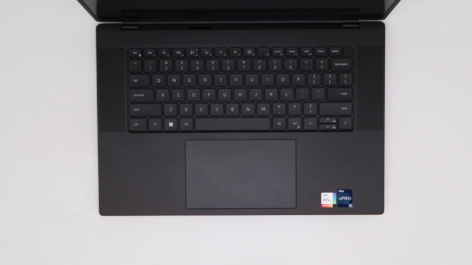 Dell Precision 5680 16″ i5-13600h 16GB 256GB – Very Good