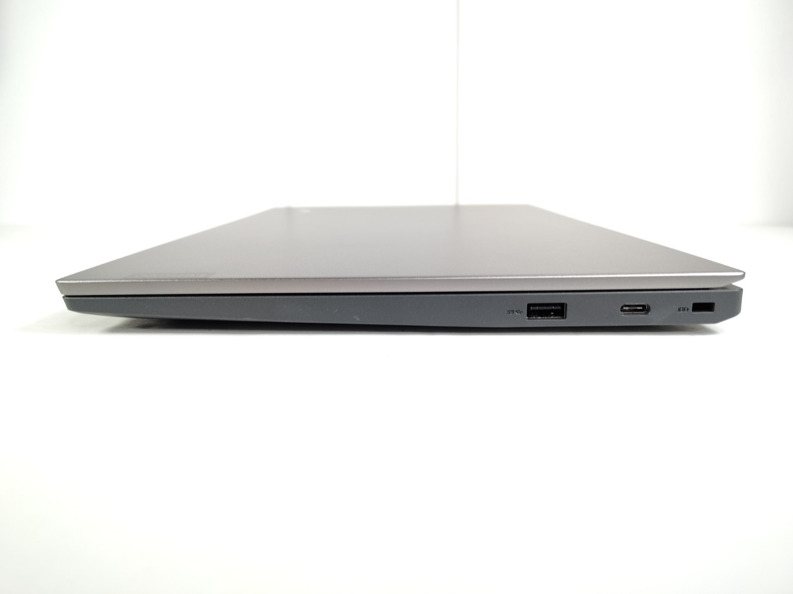 Lenovo 14E Chromebook 81MH000BUS 14″ – A-Series A4-9120 4 GB RAM 32 GB