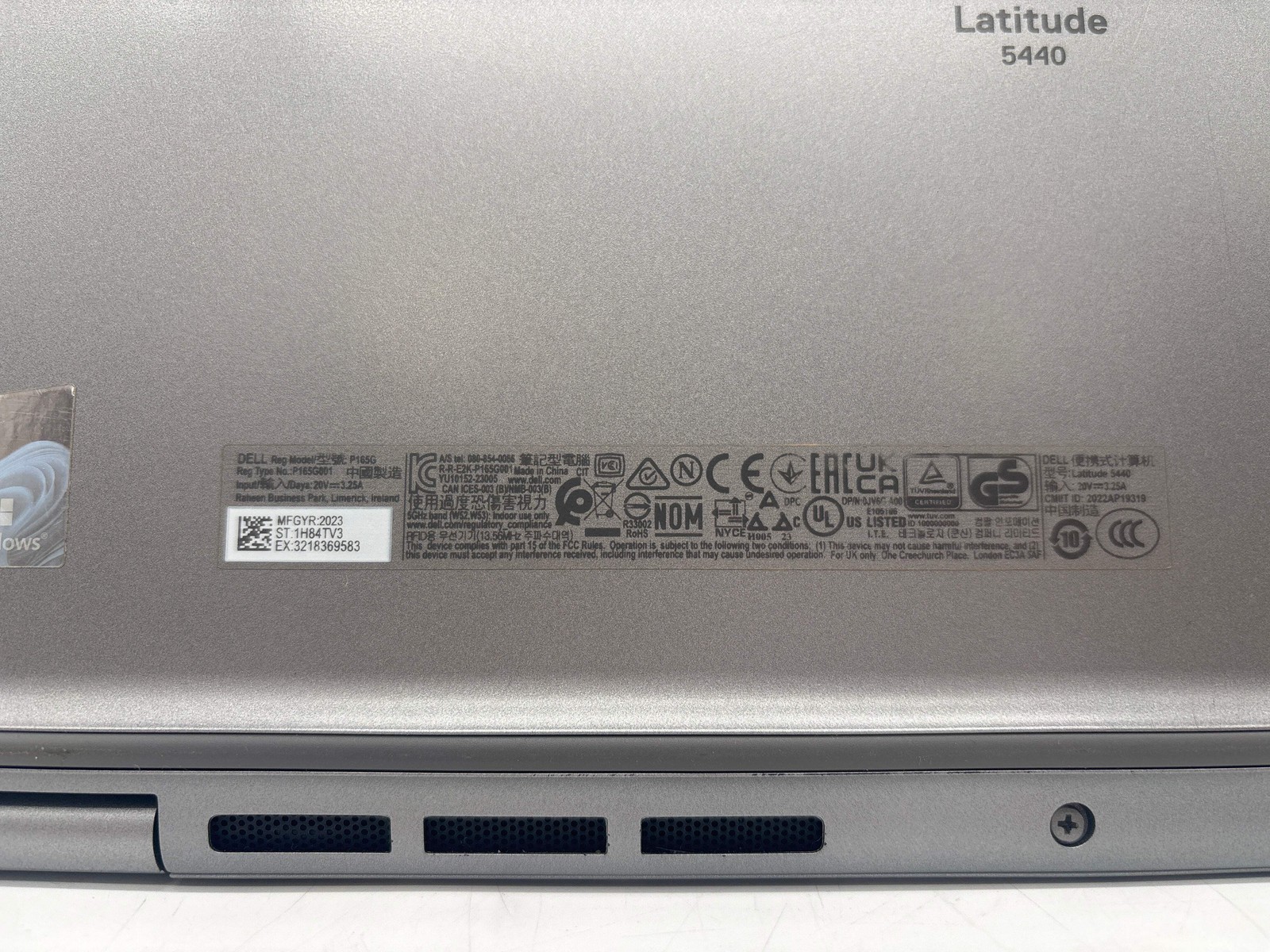 Dell Latitude 5440 14″ i5-1335U 16GB RAM 256GB SSD – Used