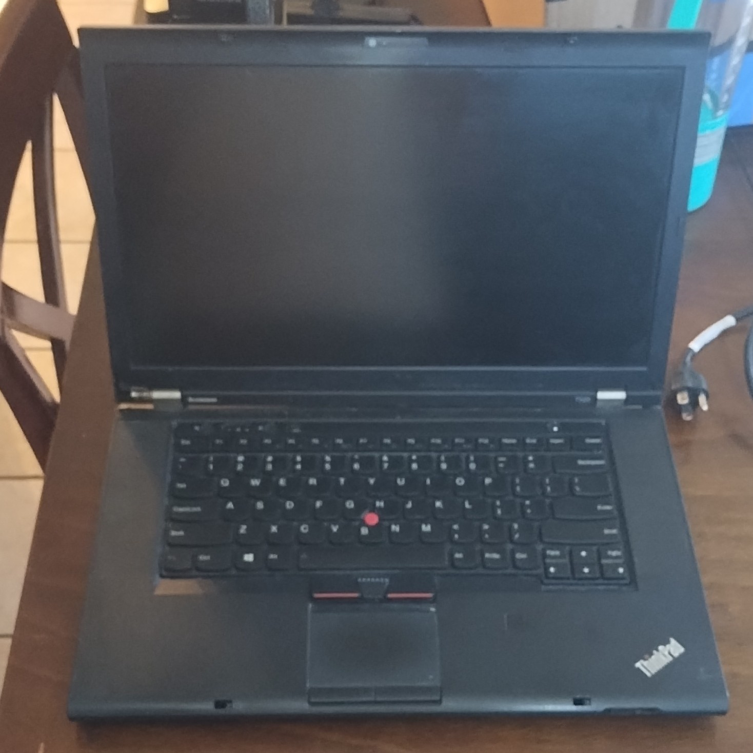 Lenovo ThinkPad T520 15.6″ i5 2.5GHz 4GB RAM 500GB HDD cam, VGA Black, untested