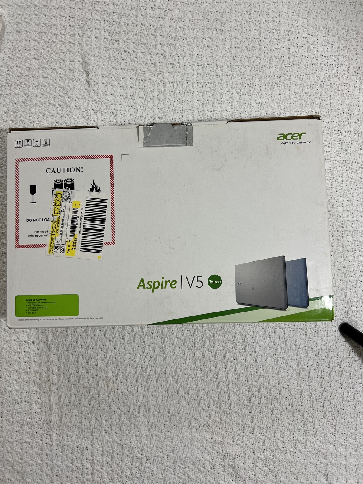 Acer V5-122P 0408 TOUCH 11.6″AMD A4-1250 4GB RAM, 500 GB HD Window8 HDMI Webcam