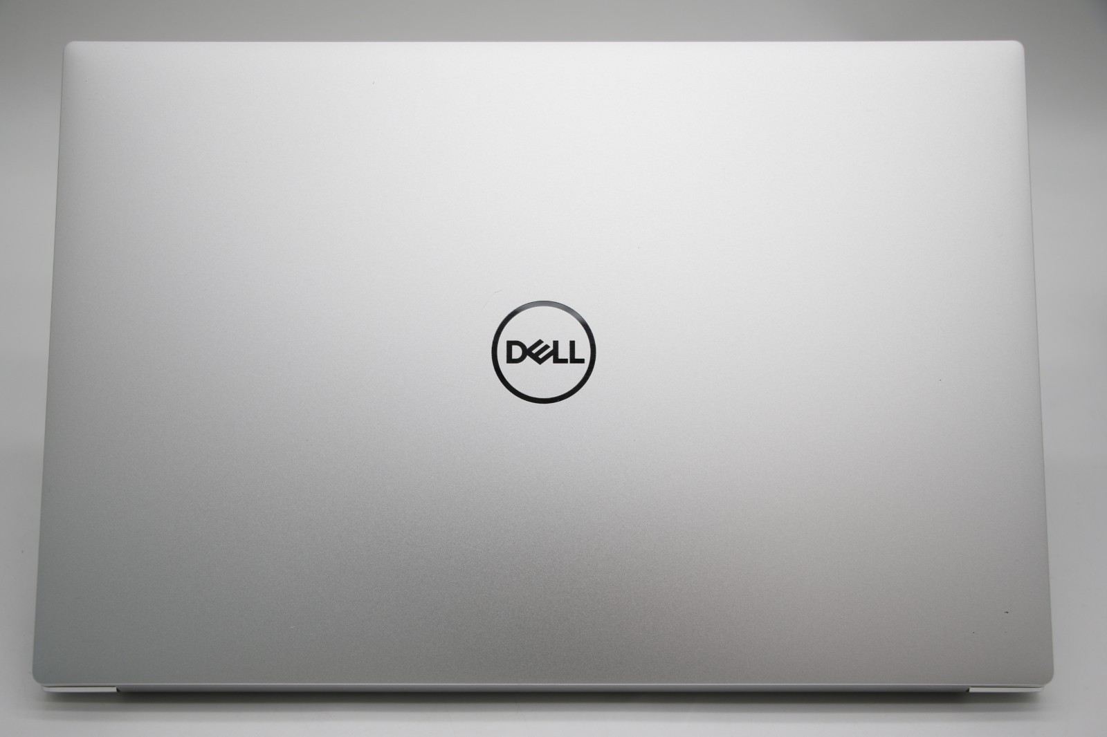 Dell XPS 9500 Laptop i7-10875H 2.3GHZ 64GB RAM 1TB SSD W/ GTX 1650 TI – Silver