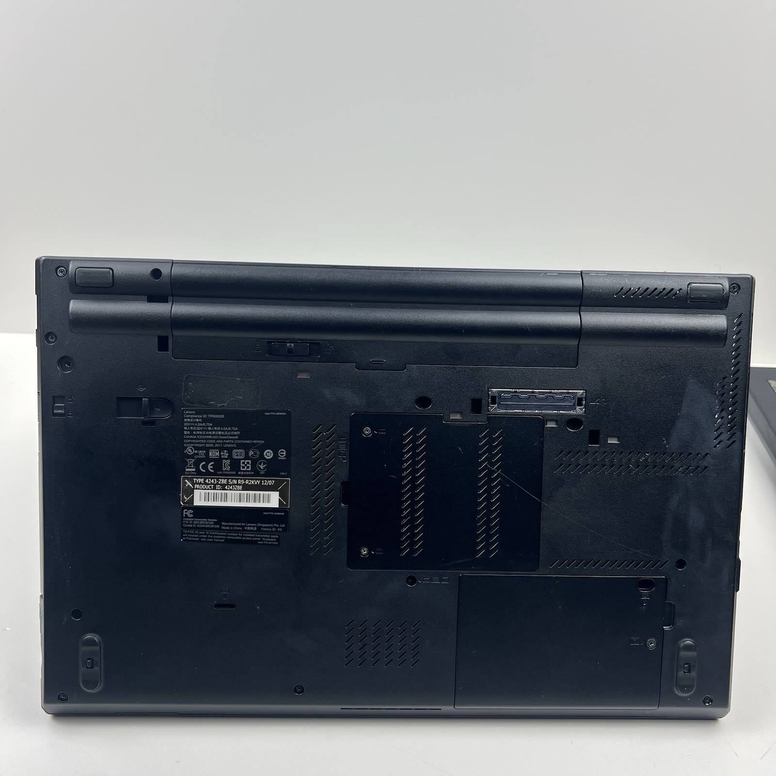 Lenovo ThinkPad T520 Intel i7-2640M 8GB 320GB HDD Win 11 w/ Charger|ELP68, READ