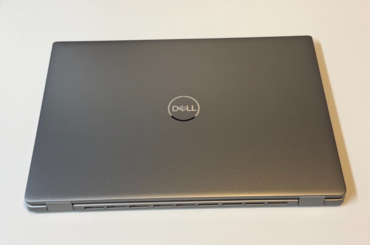 Dell NEW Latitude 7640 16″ Laptop 13th GEN i7-1365U 32GB Ram 512GB SSD W11PRO