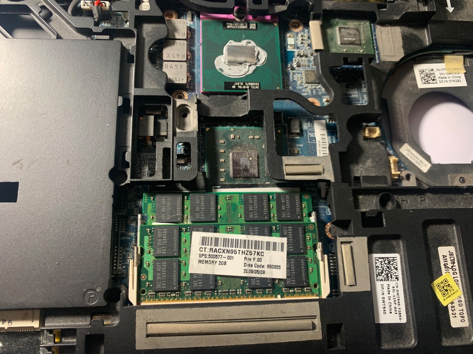 H568N-Dell Latitude E6400 intel Core 2 Duo T9600@2.80 RAM 4GB No (HDD,OS,AC)# 19